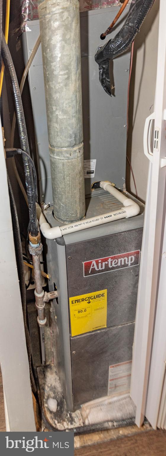 LIBERTY SQUARE - Commercial Sale