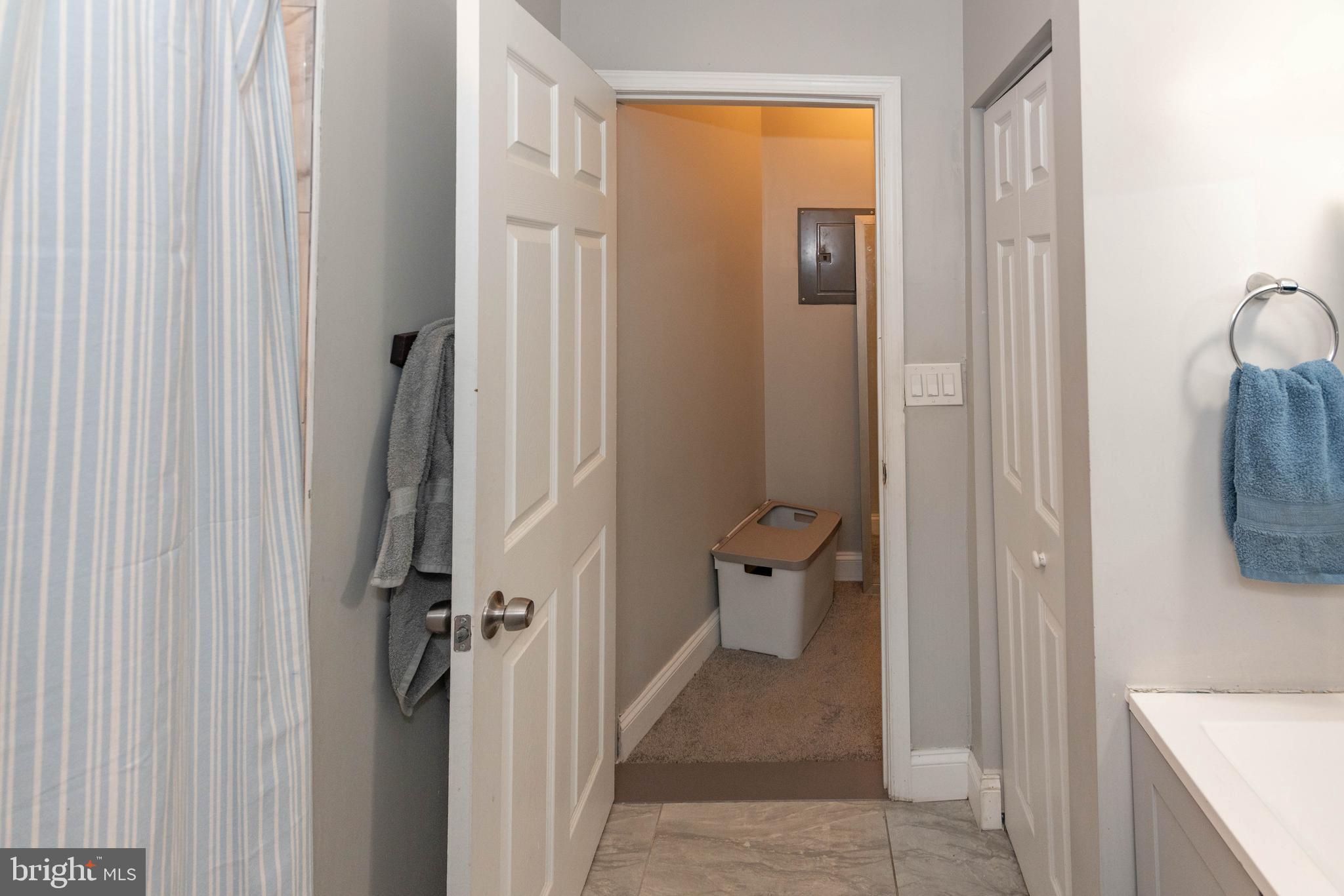 LIBERTY SQUARE - Commercial Sale