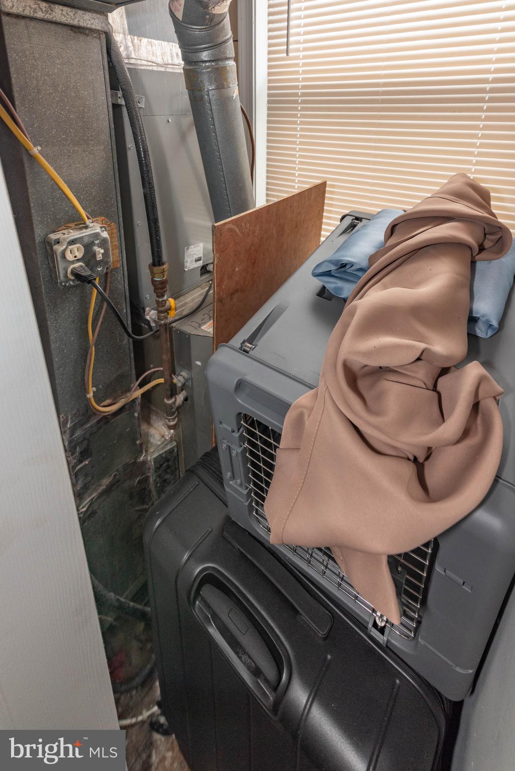 LIBERTY SQUARE - Commercial Sale