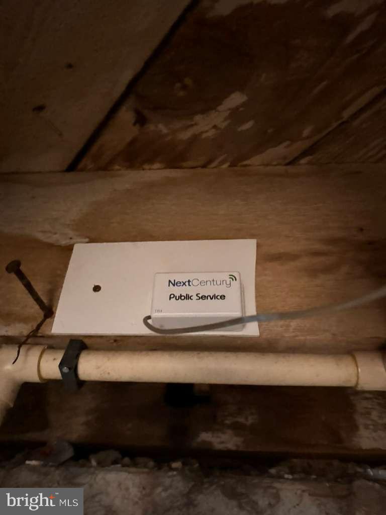 LIBERTY SQUARE - Commercial Sale