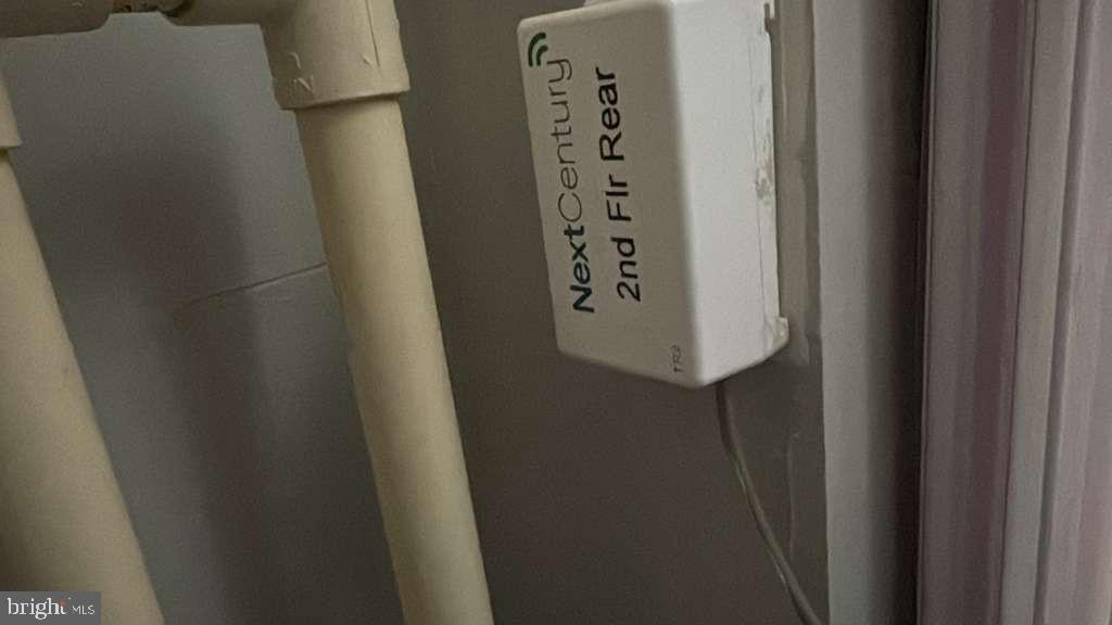 LIBERTY SQUARE - Commercial Sale