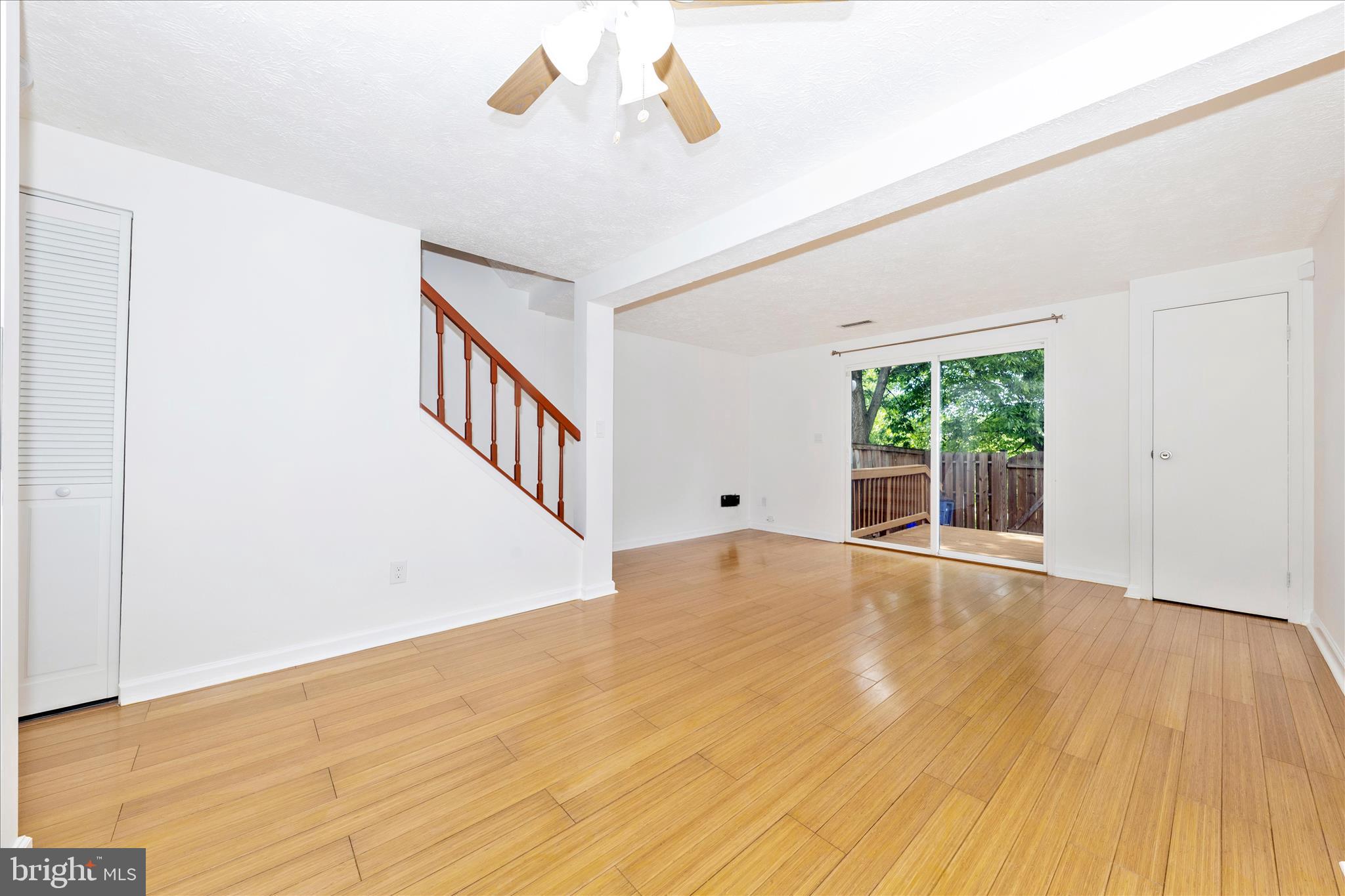 MIDDLEBROOK COMMONS - Residential