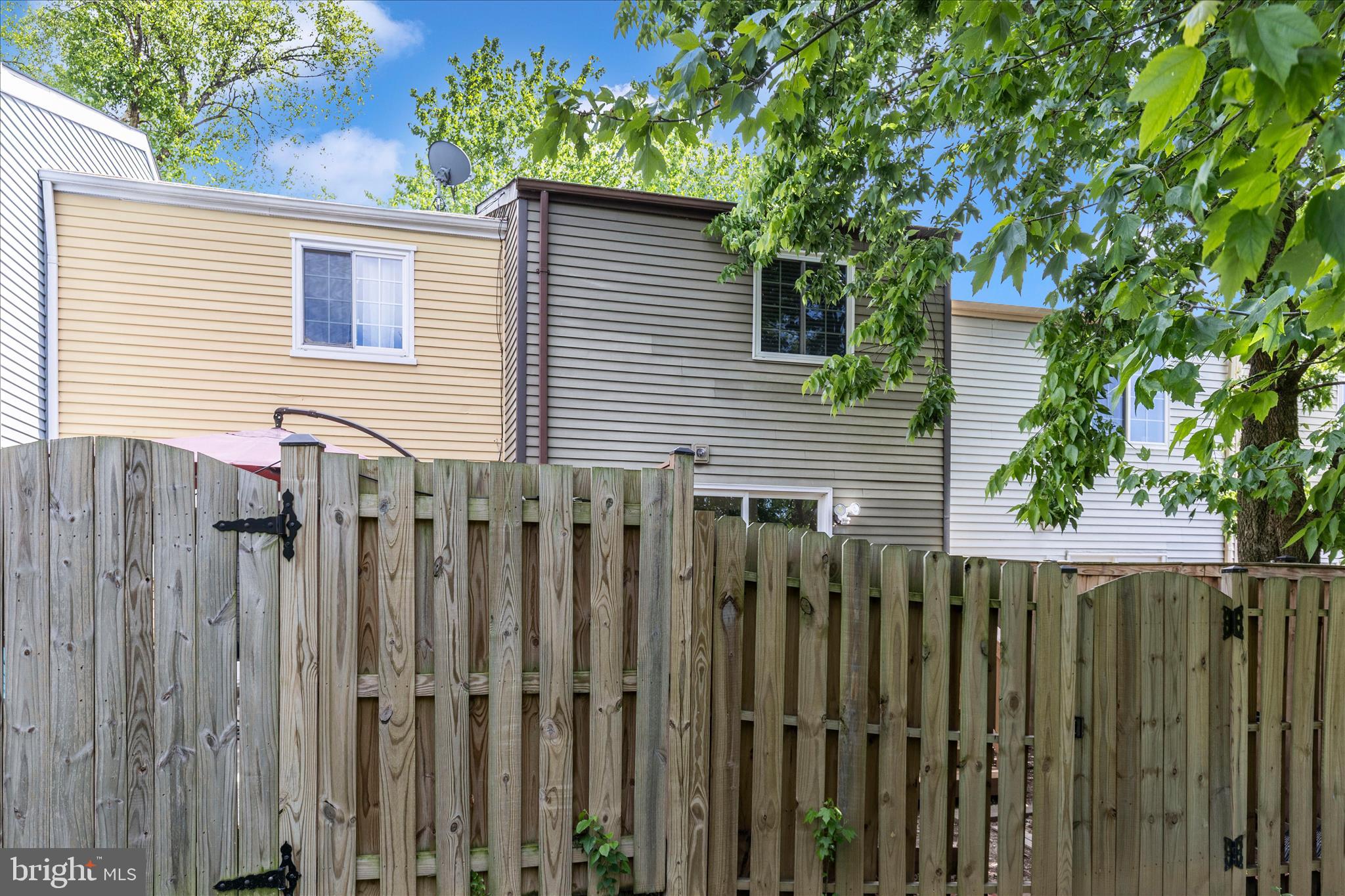 MIDDLEBROOK COMMONS - Residential