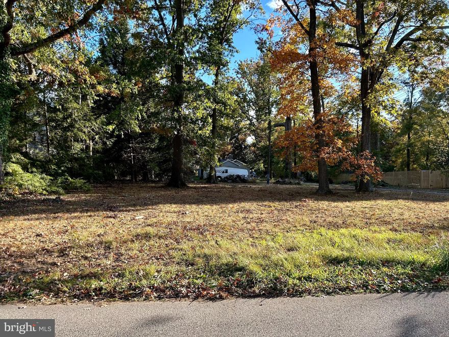 Rare opportunity for a 50,965 sq ft parcel consisting of three lots just 1 mile from George Washington's Mount Vernon Estate!  Sellers make no representation of buildability of the property. Sale will be strictly as-is. *There is an occupied home on the property. Do not walk lot(s) without confirmed appointment with listing agent*