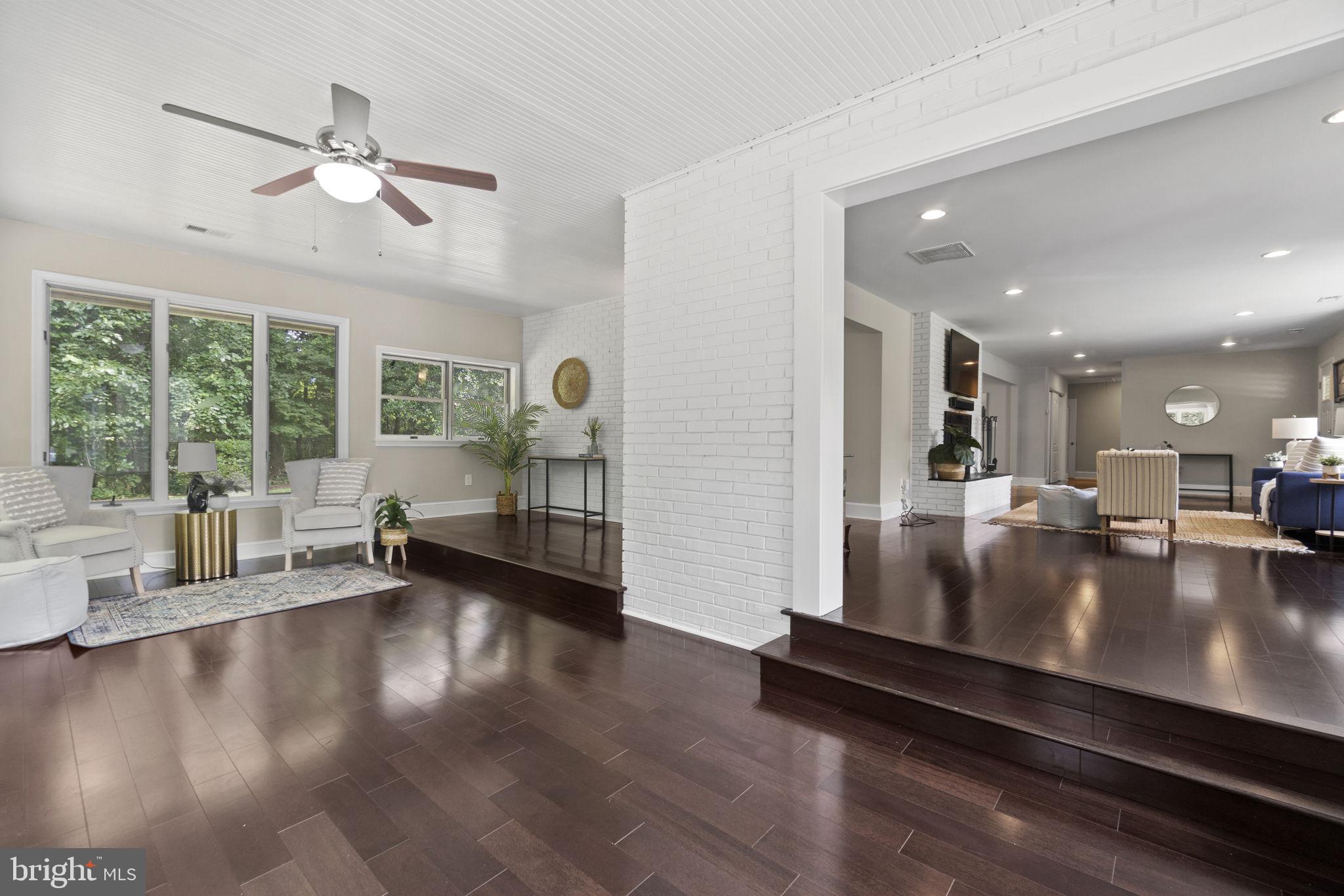 PINES ON THE SEVERN - Residential