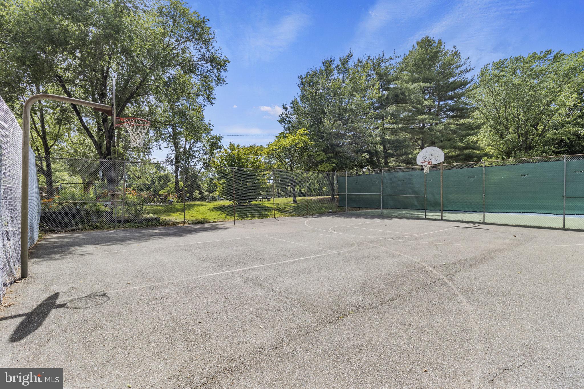 PINES ON THE SEVERN - Residential