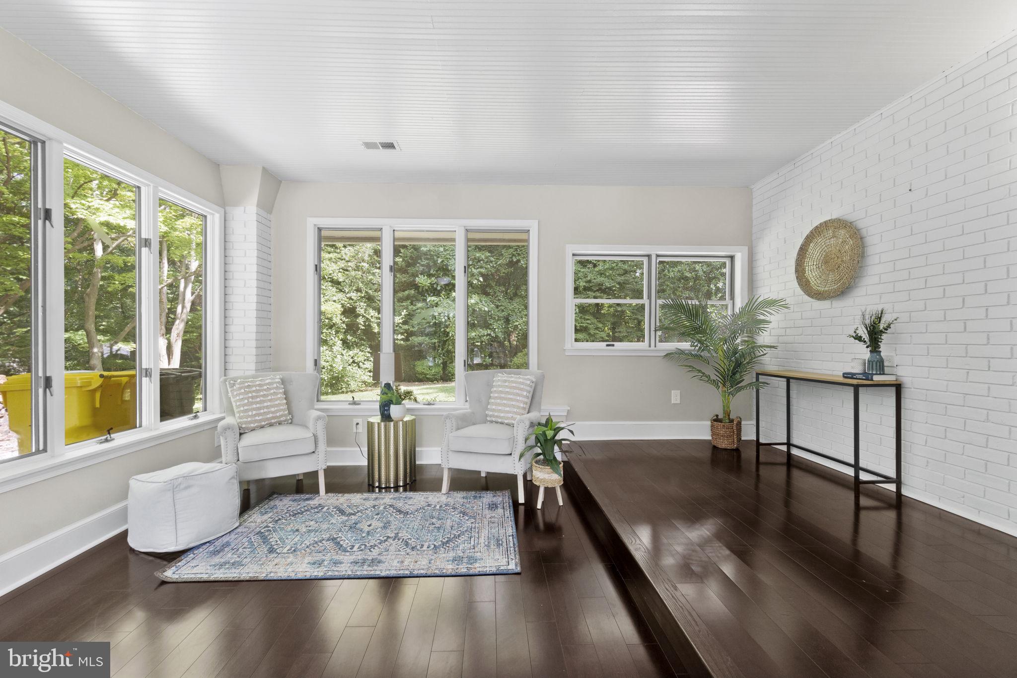 PINES ON THE SEVERN - Residential