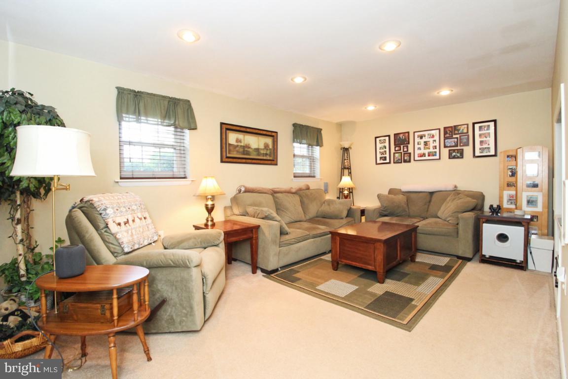 AUGUSTA ACRES - Residential