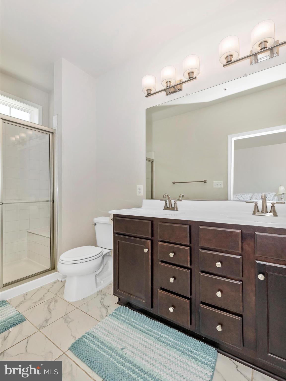 SPRING BANK - Residential