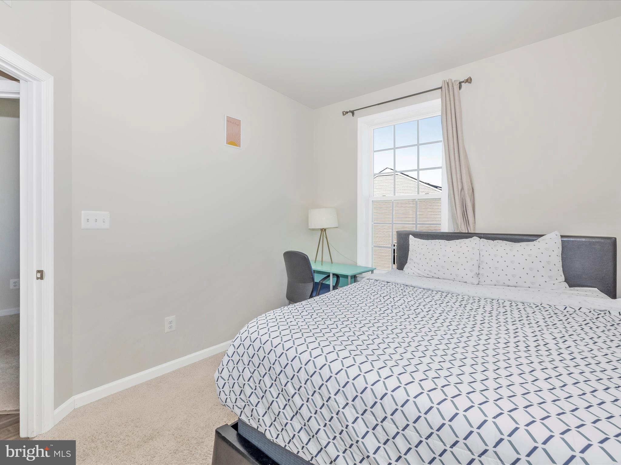 SPRING BANK - Residential