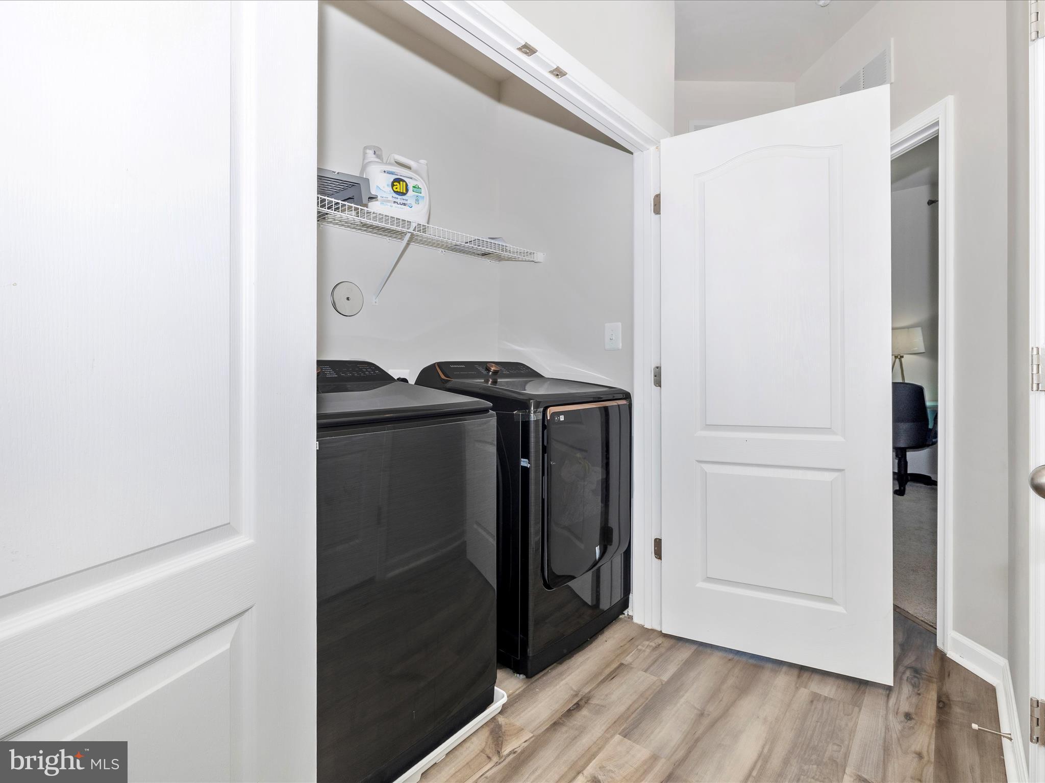 SPRING BANK - Residential