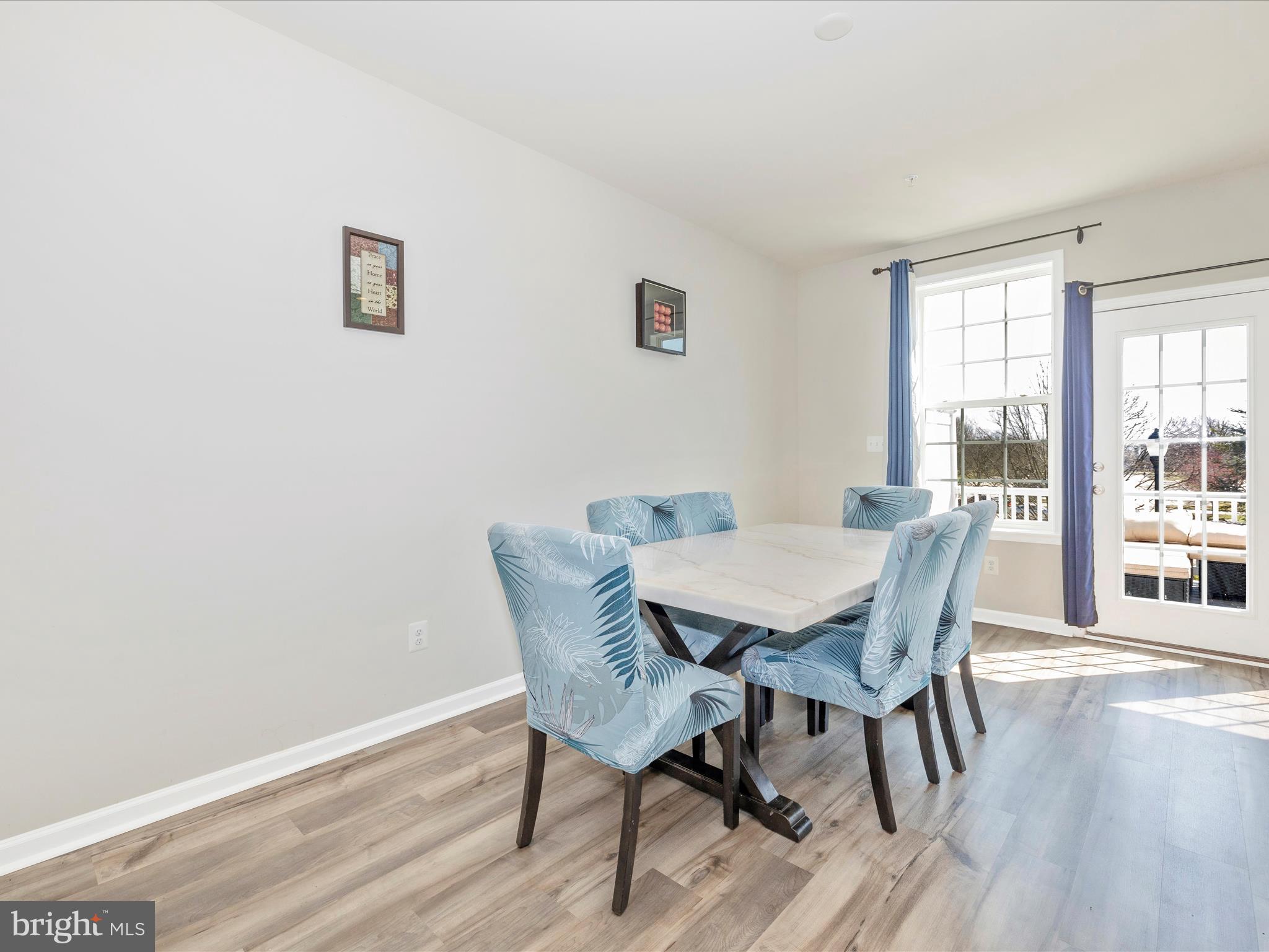 SPRING BANK - Residential