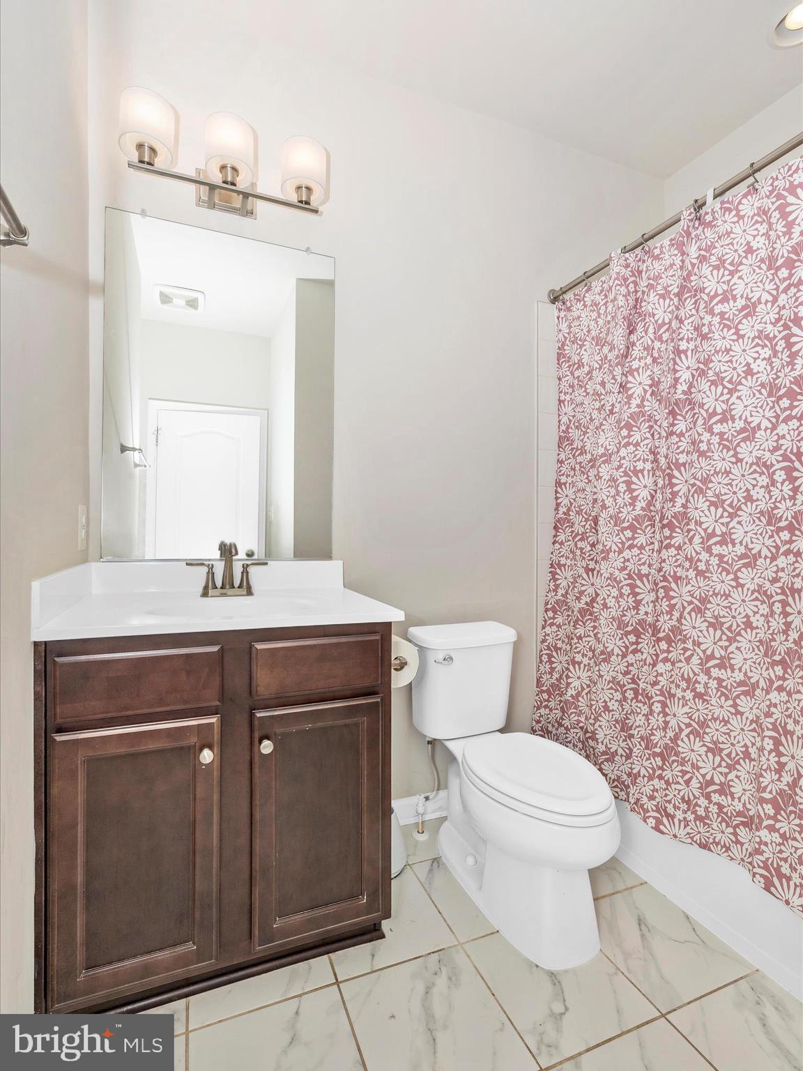 SPRING BANK - Residential