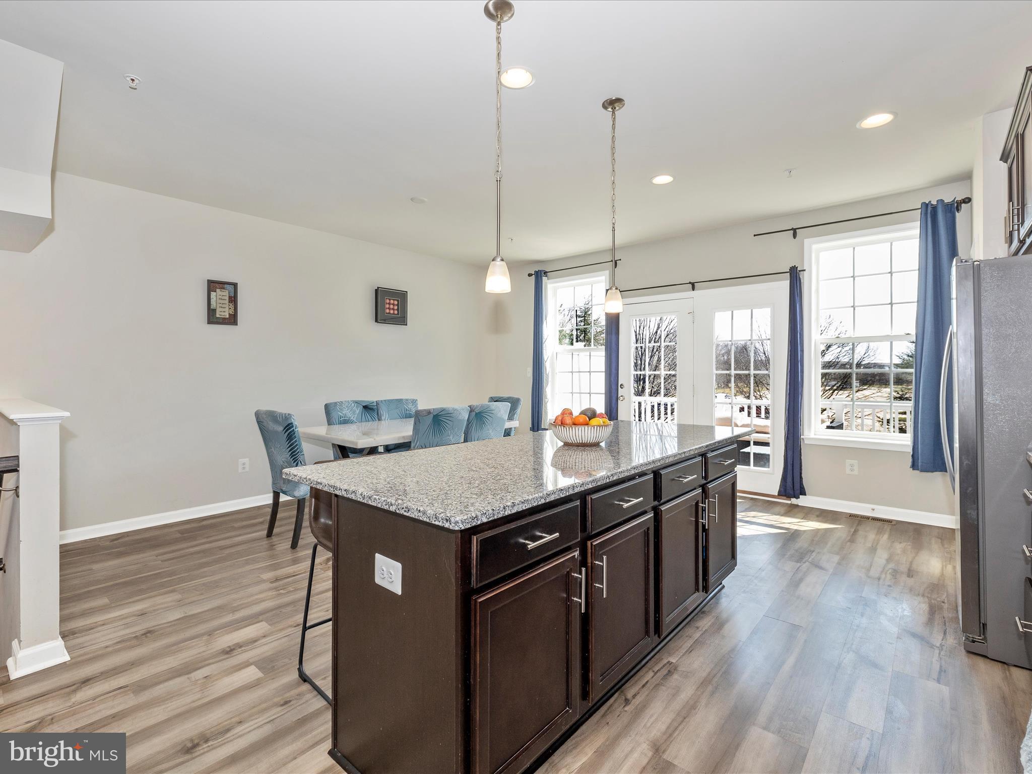 SPRING BANK - Residential