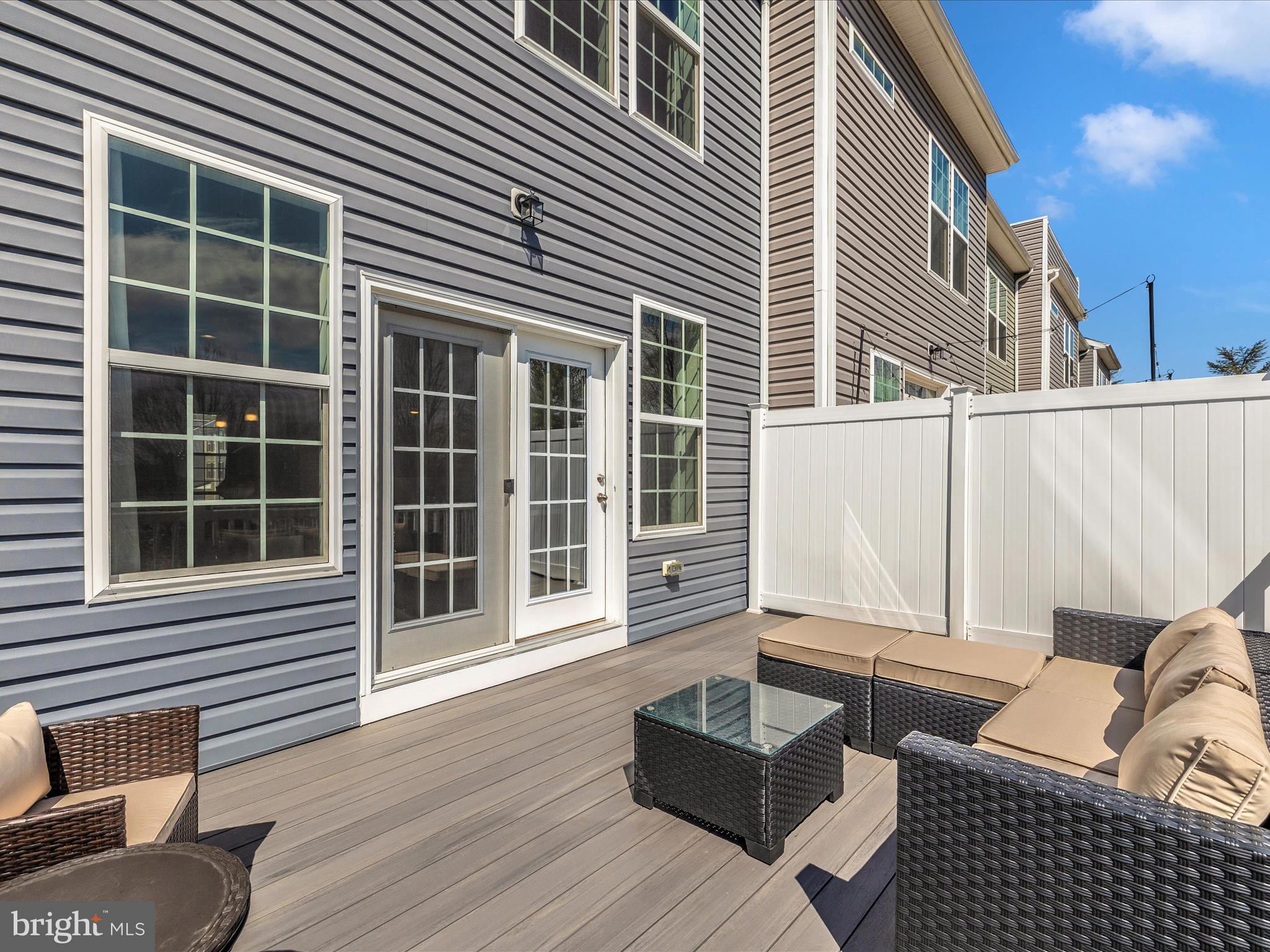 SPRING BANK - Residential