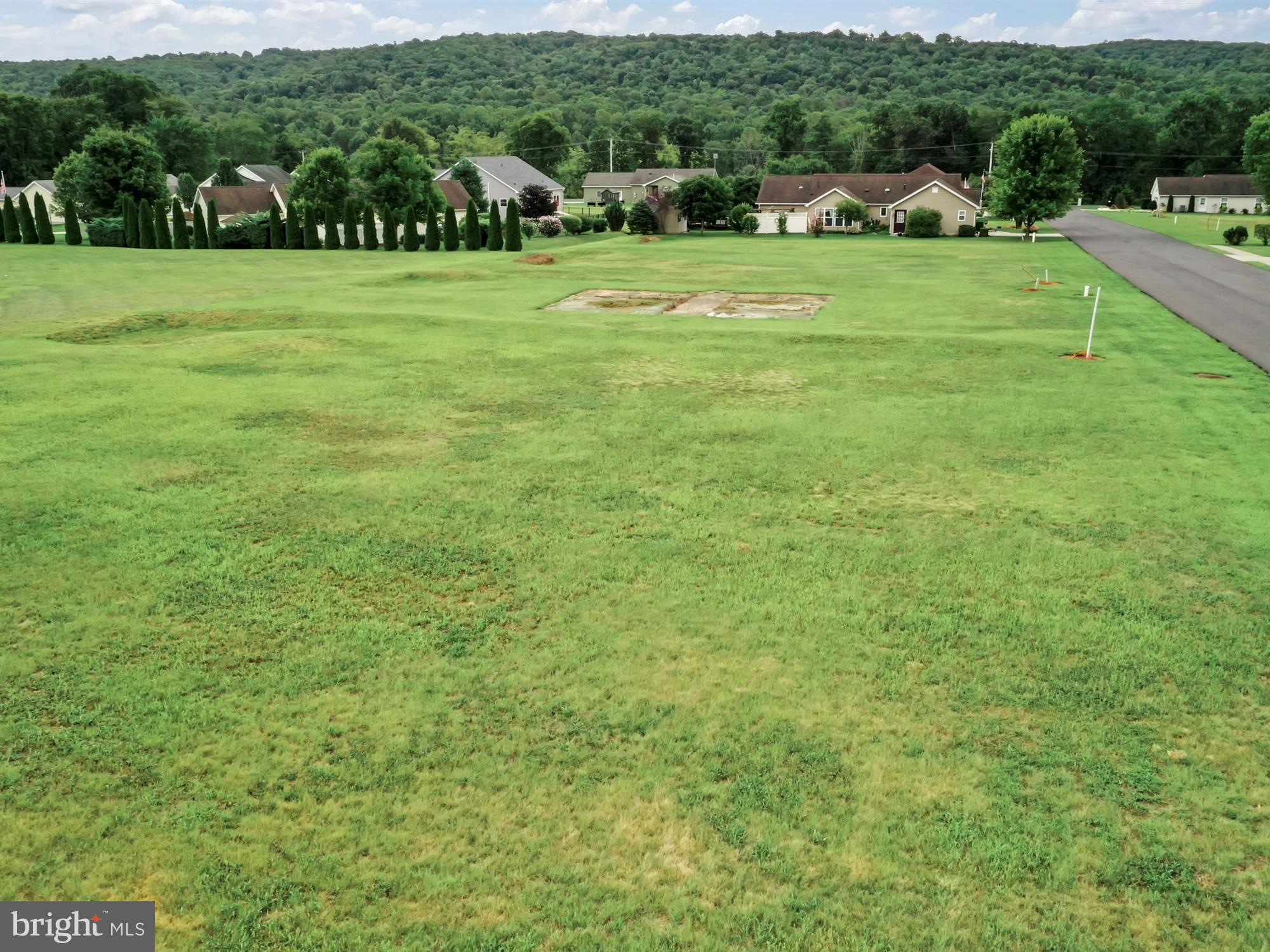 SWATARA VILLAGE - Land