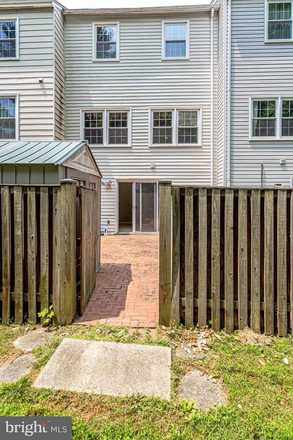 OLD MILL COMMUNITY - Residential Lease