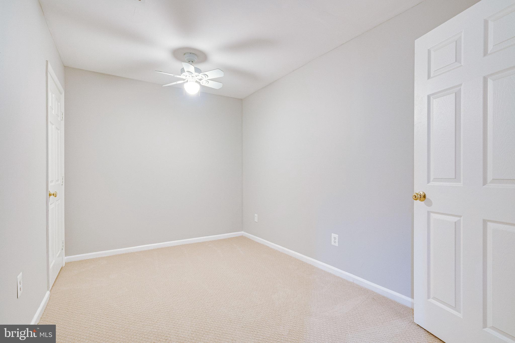 OLD MILL COMMUNITY - Residential Lease