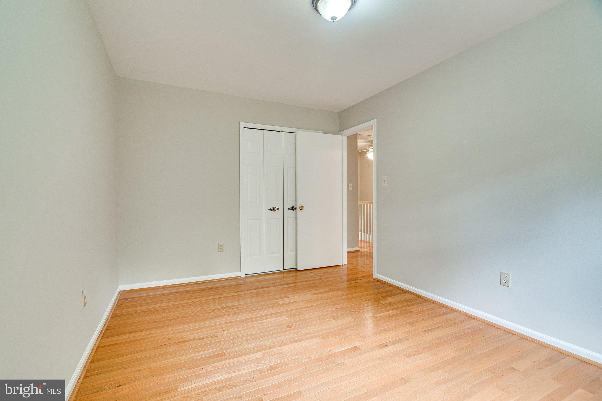 OLD MILL COMMUNITY - Residential Lease