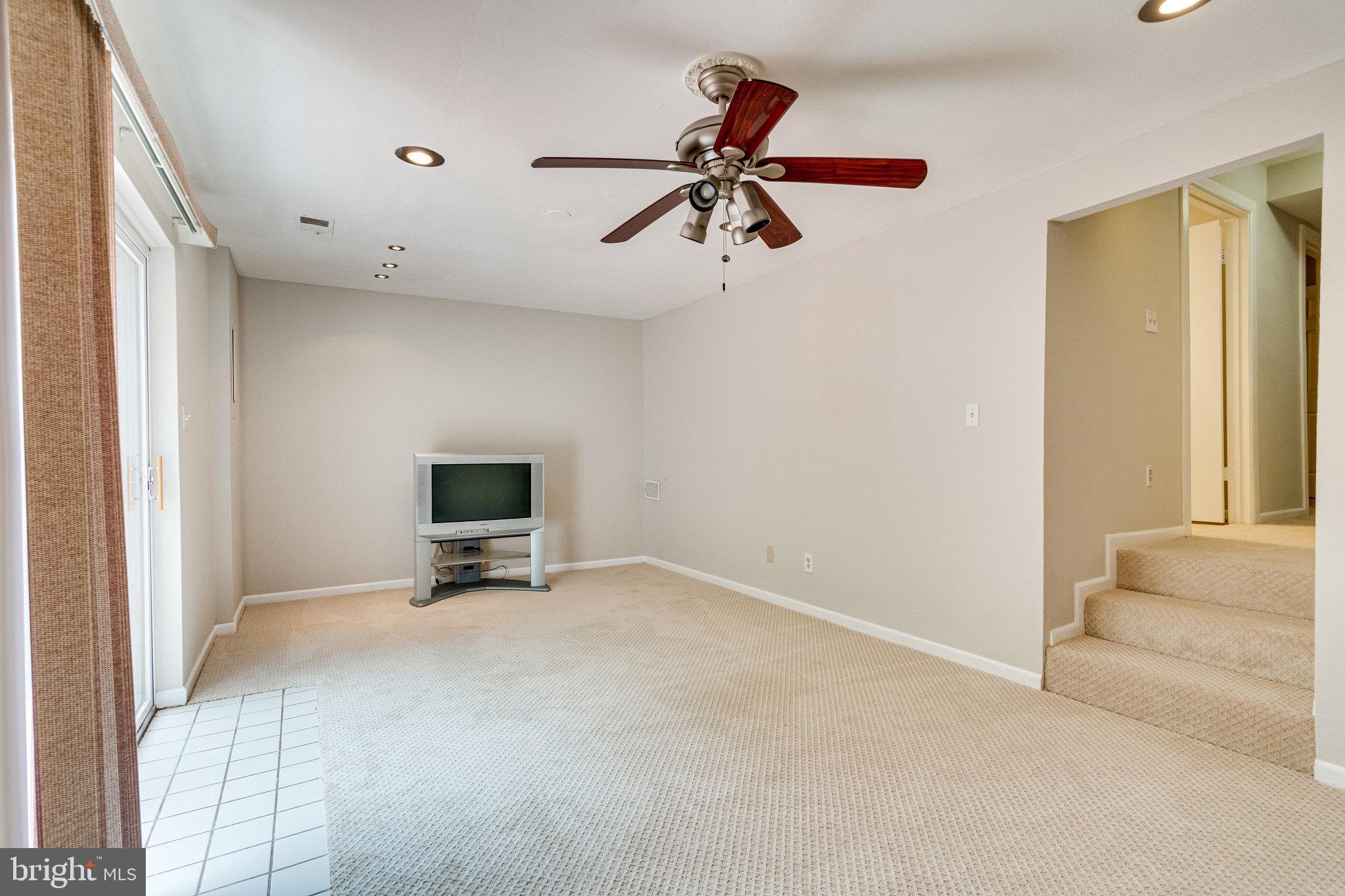 OLD MILL COMMUNITY - Residential Lease