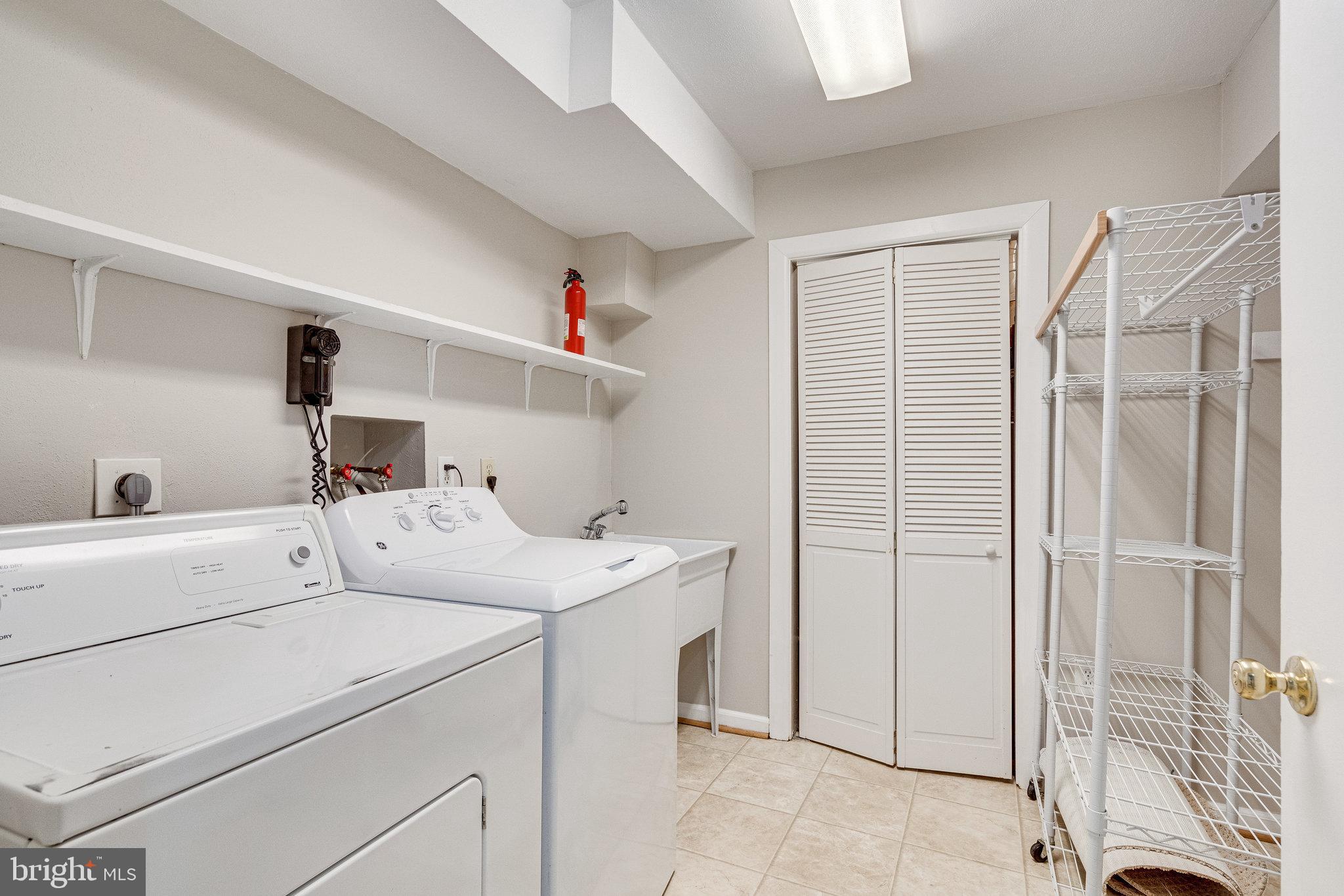 OLD MILL COMMUNITY - Residential Lease