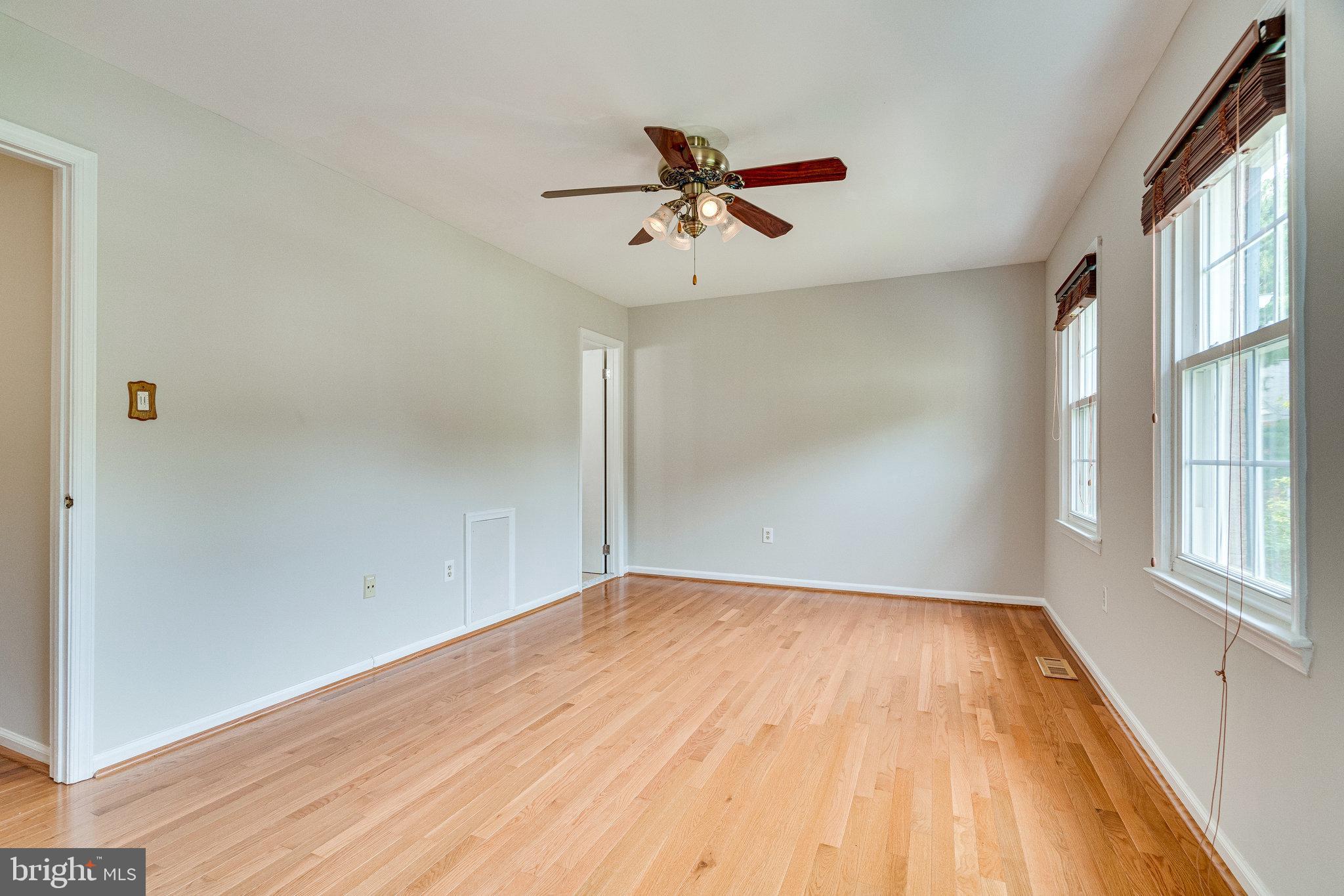 OLD MILL COMMUNITY - Residential Lease