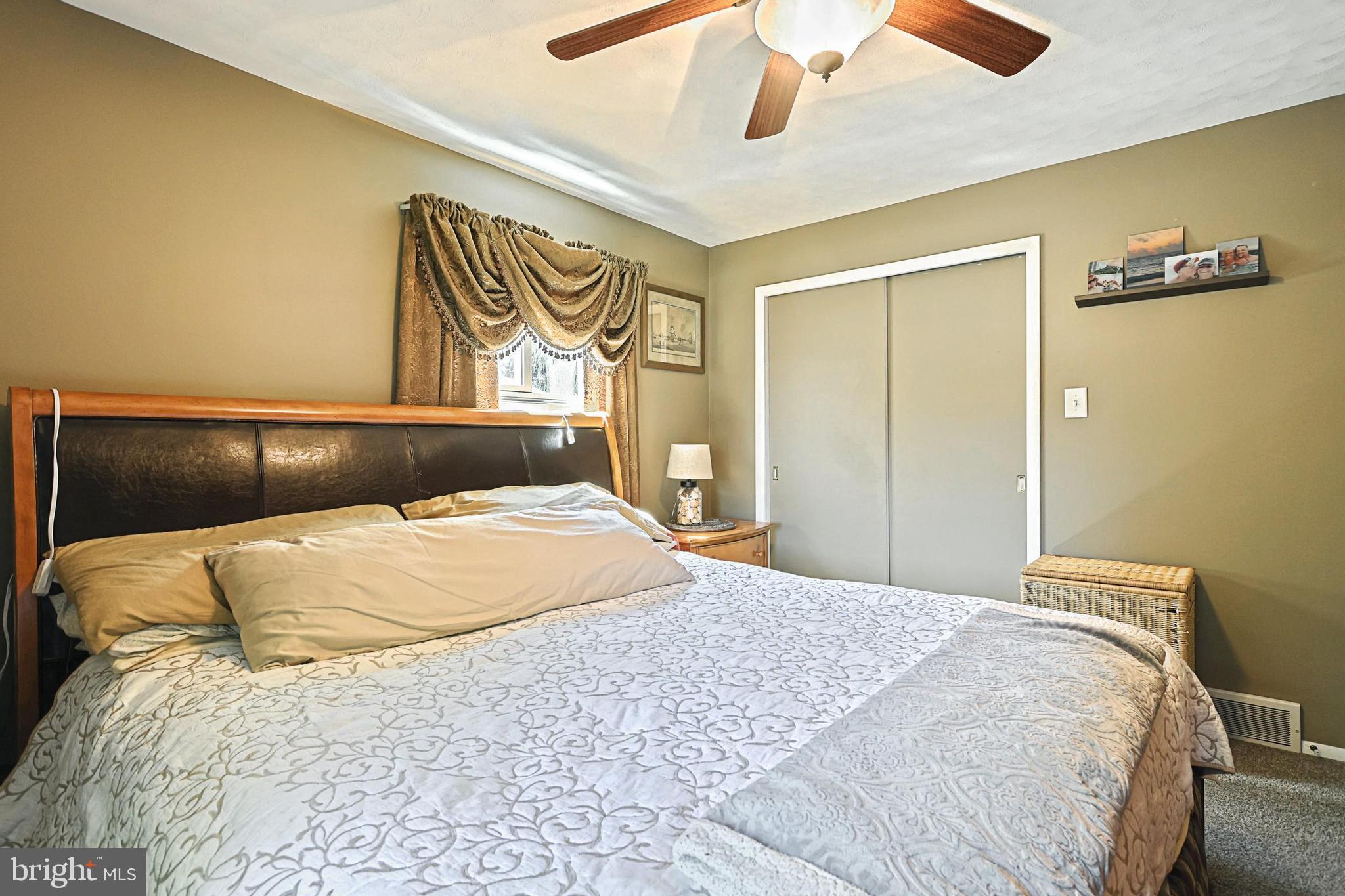 NORTH HILLS - Residential