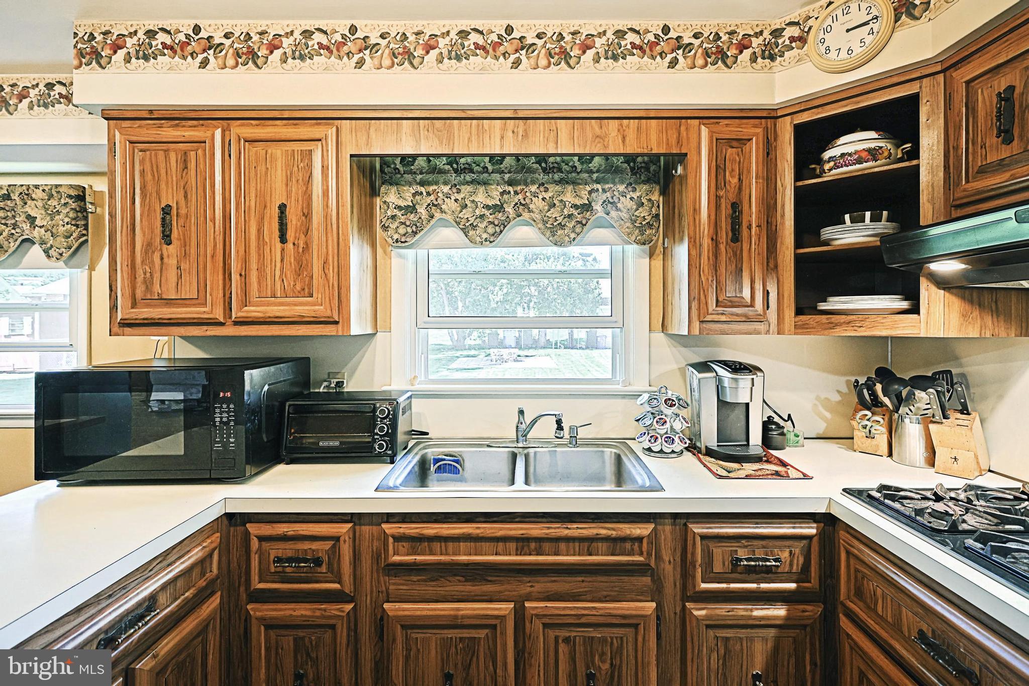 NORTH HILLS - Residential