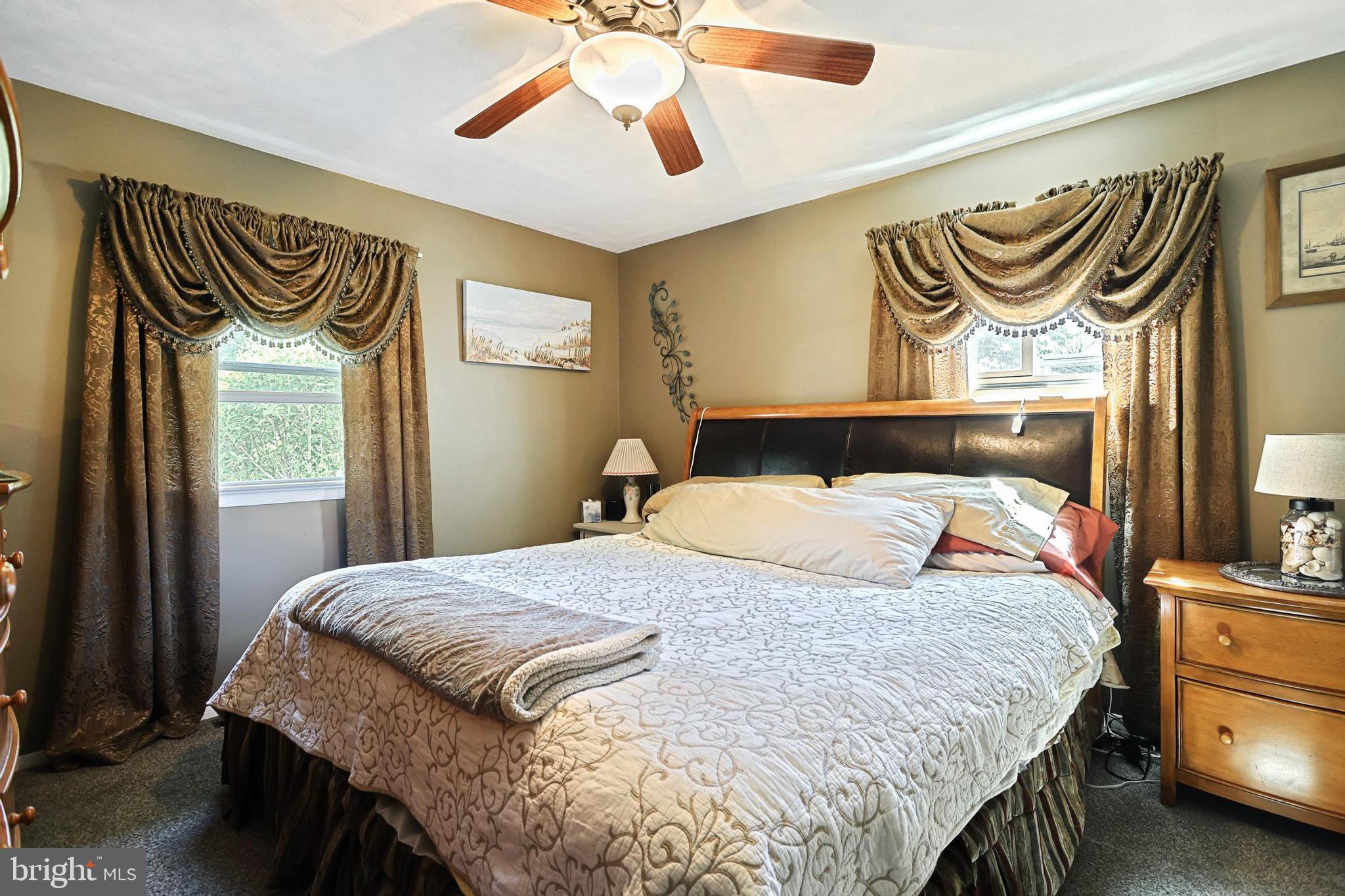 NORTH HILLS - Residential