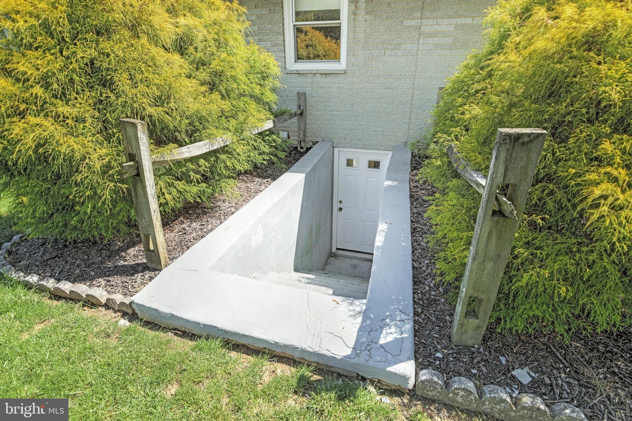 NORTH HILLS - Residential