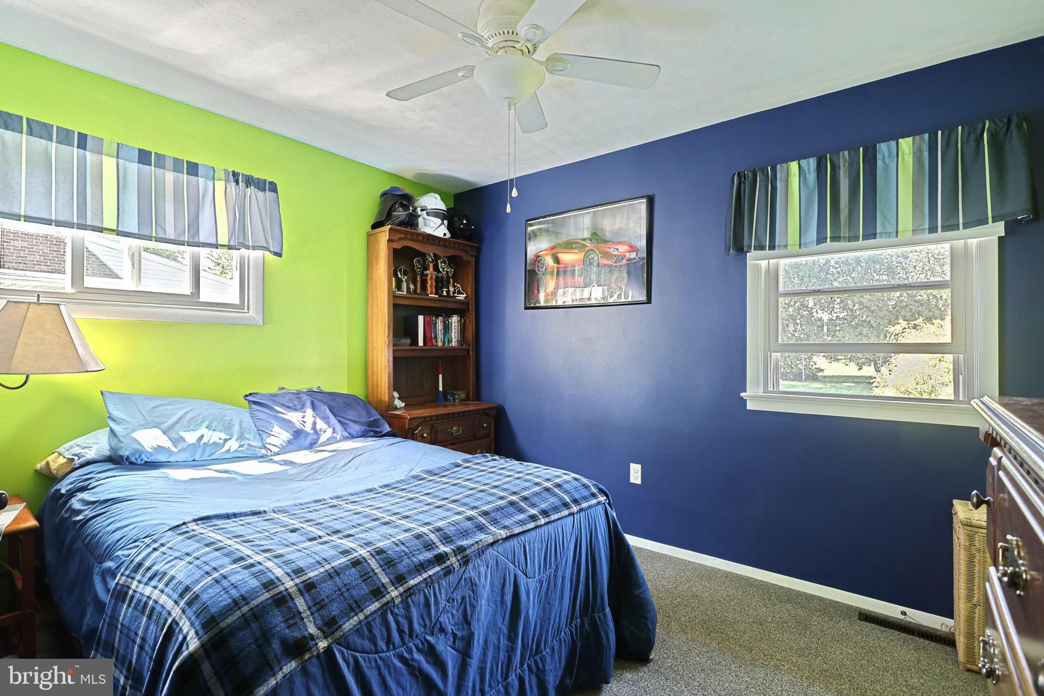 NORTH HILLS - Residential