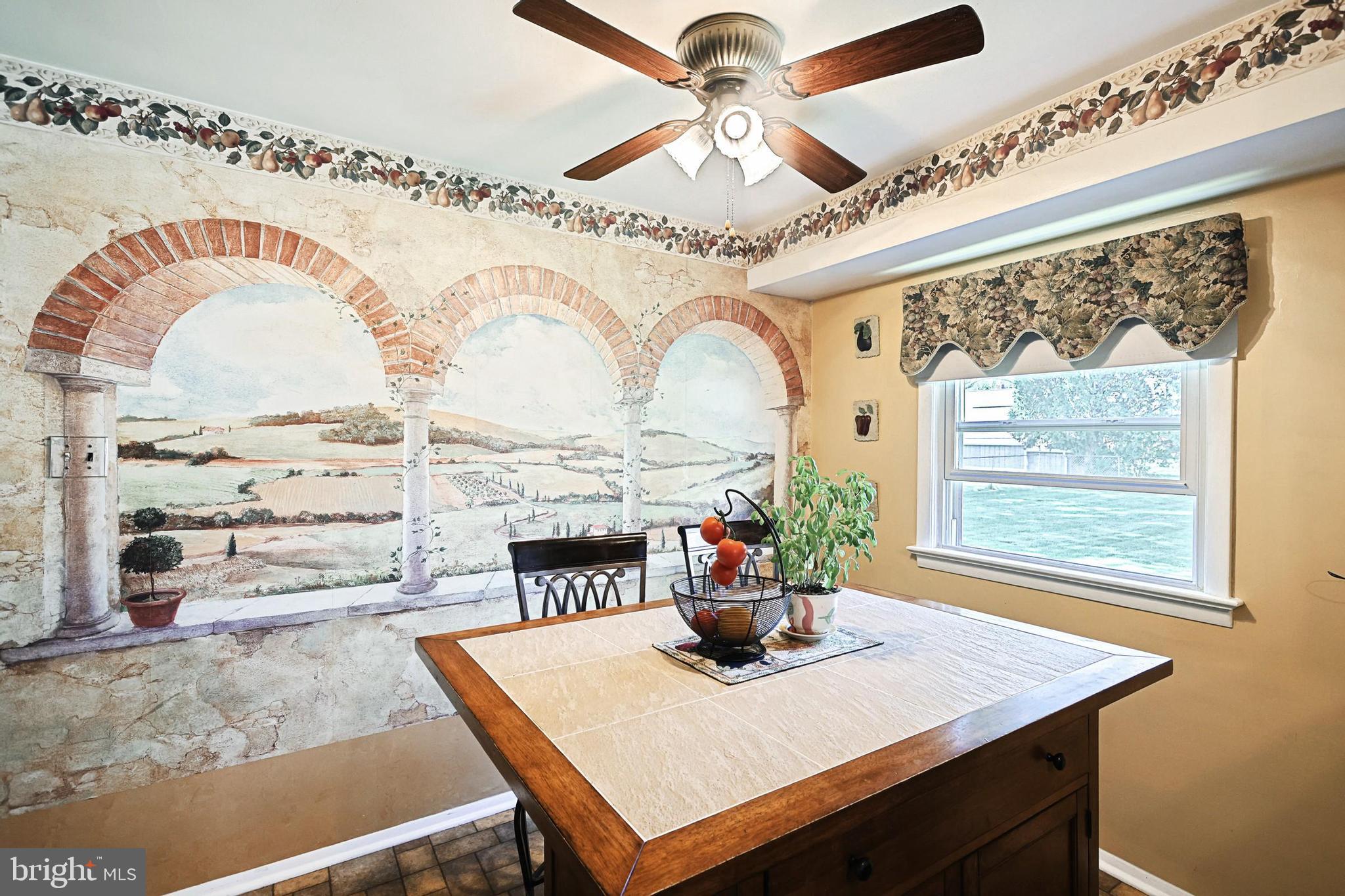 NORTH HILLS - Residential