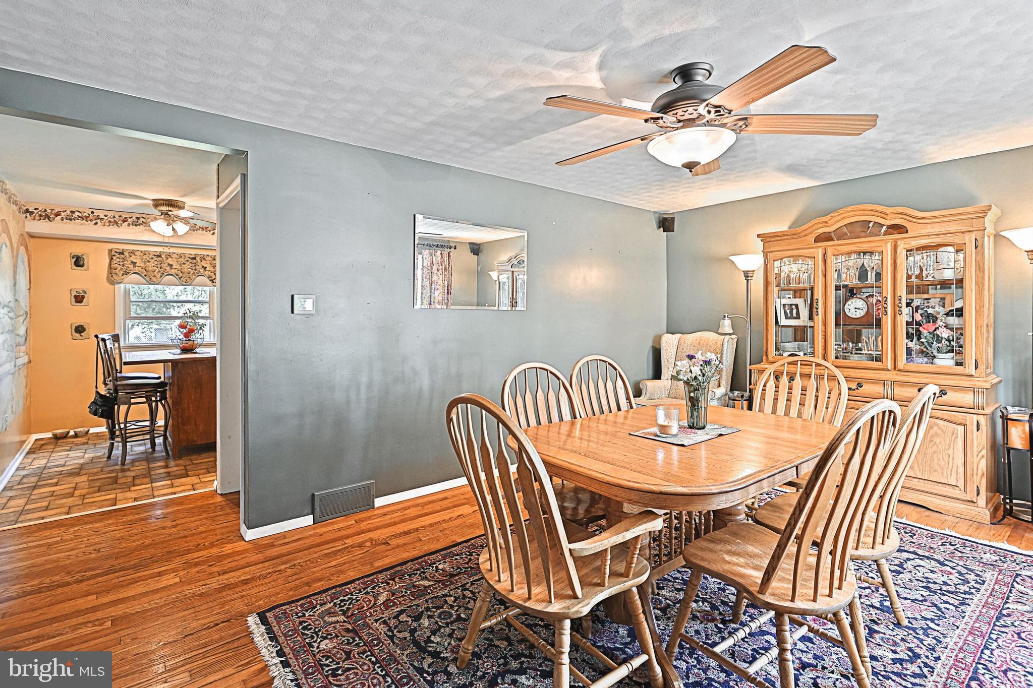 NORTH HILLS - Residential