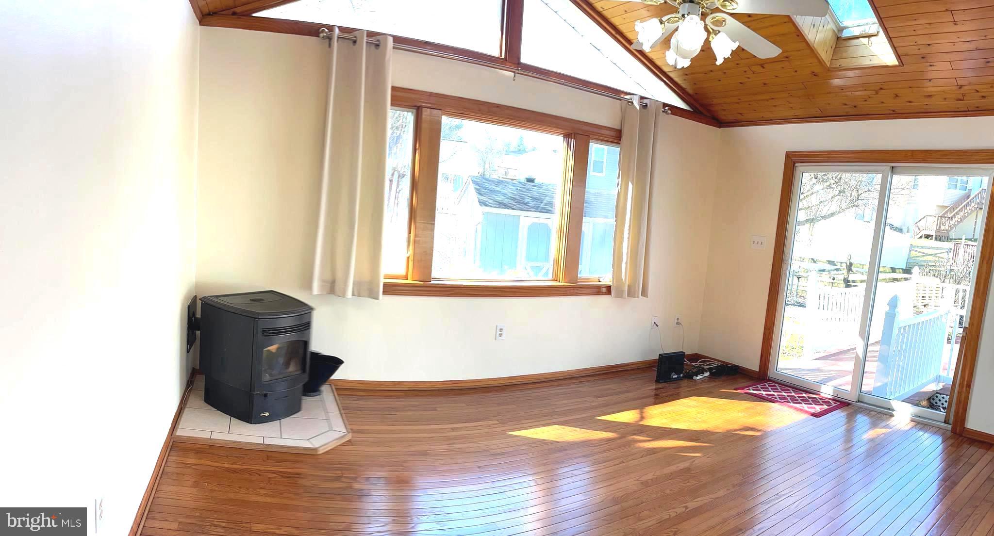 VILLAGE OF VANDERWAY - Residential