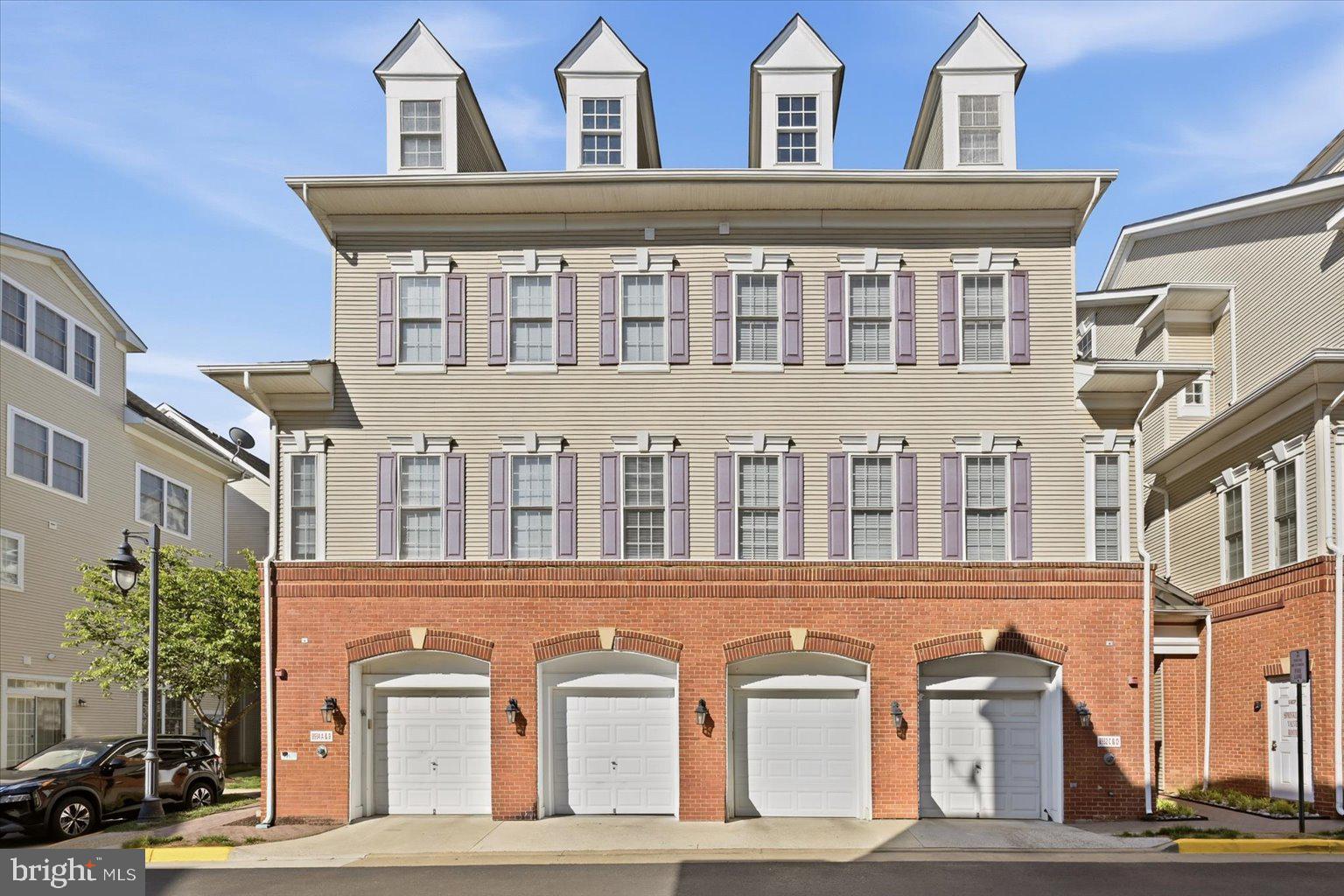 LORTON STATION - Residential