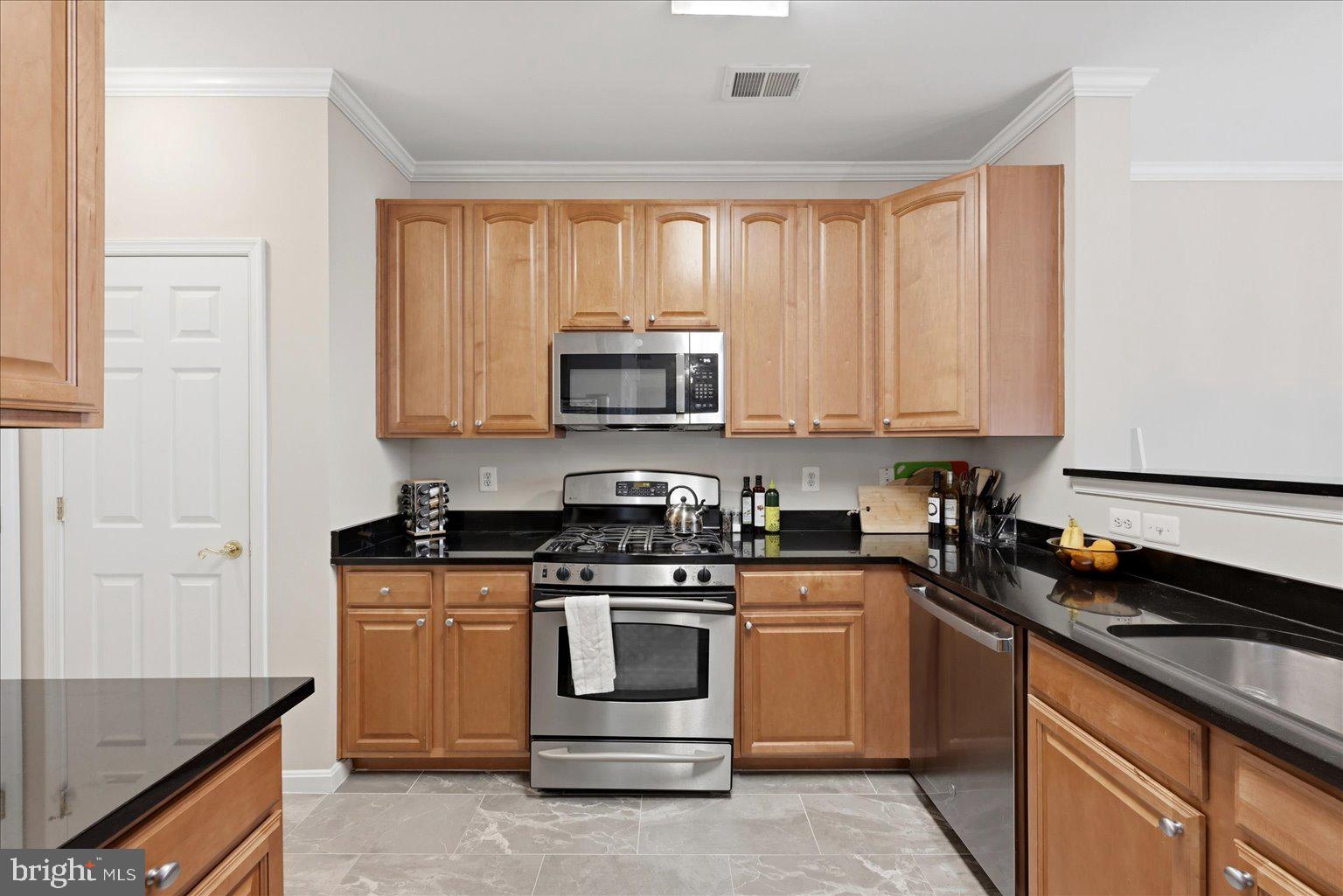 LORTON STATION - Residential