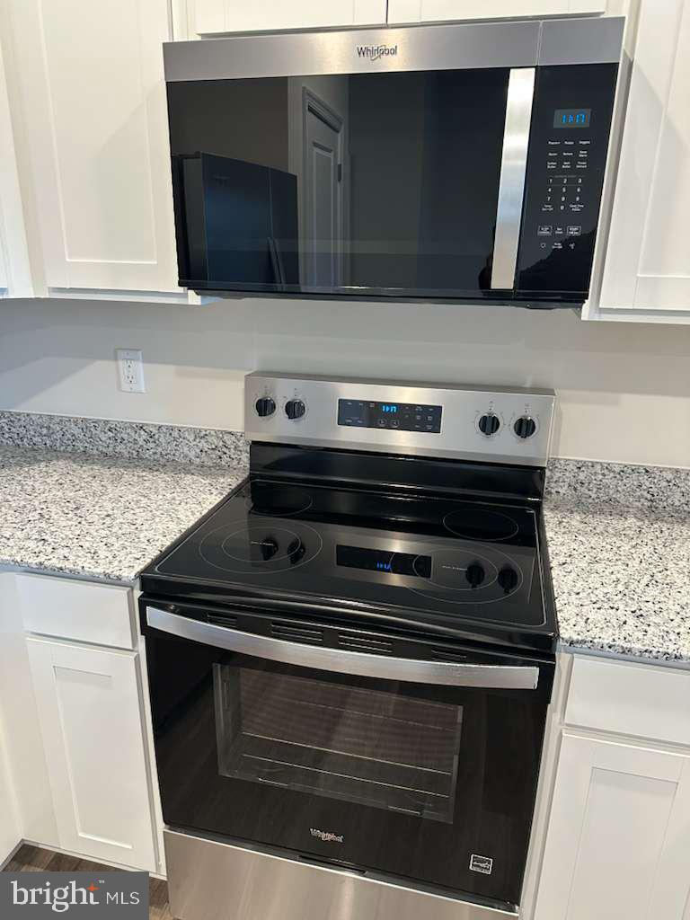 VALLEY VIEW - Residential Lease