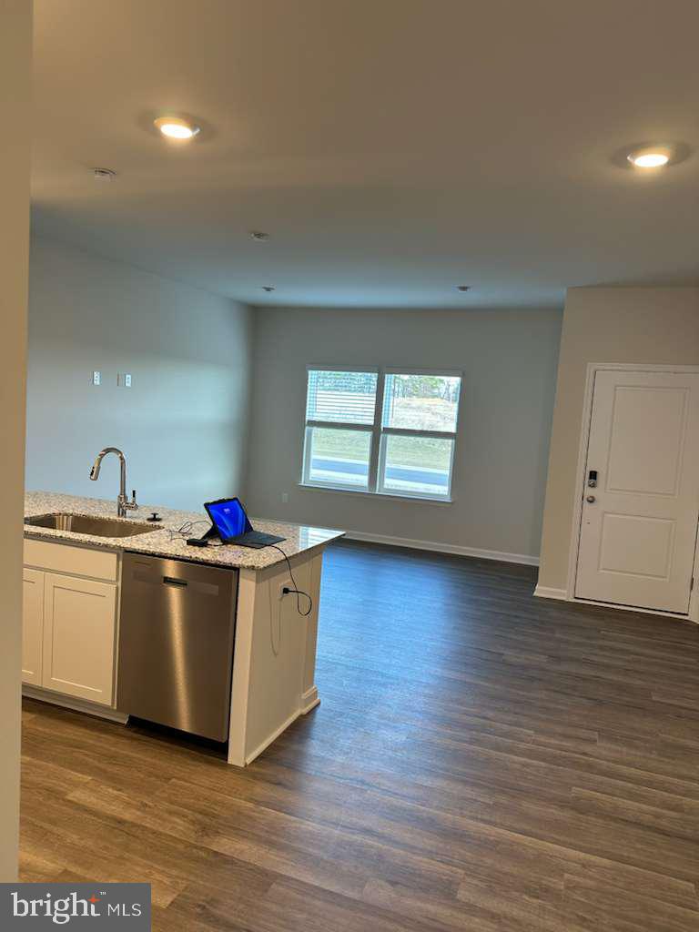 VALLEY VIEW - Residential Lease