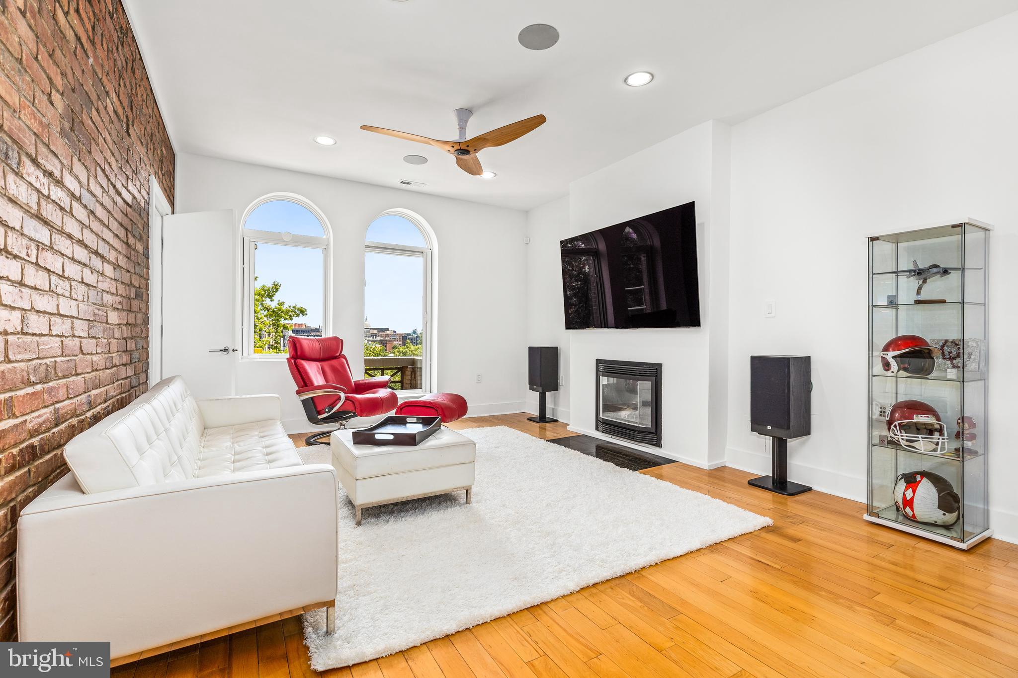 115 NEW YORK AVENUE NW 9
