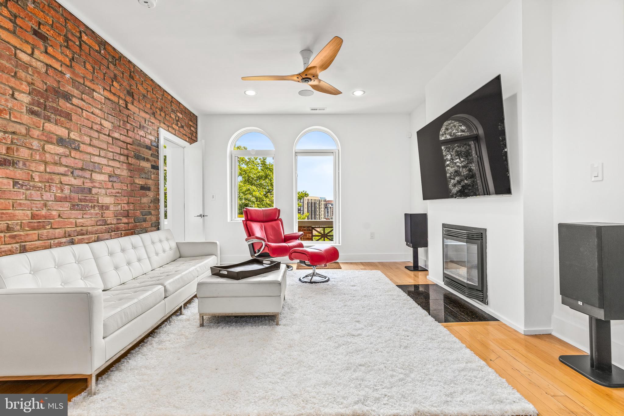 115 NEW YORK AVENUE NW 9