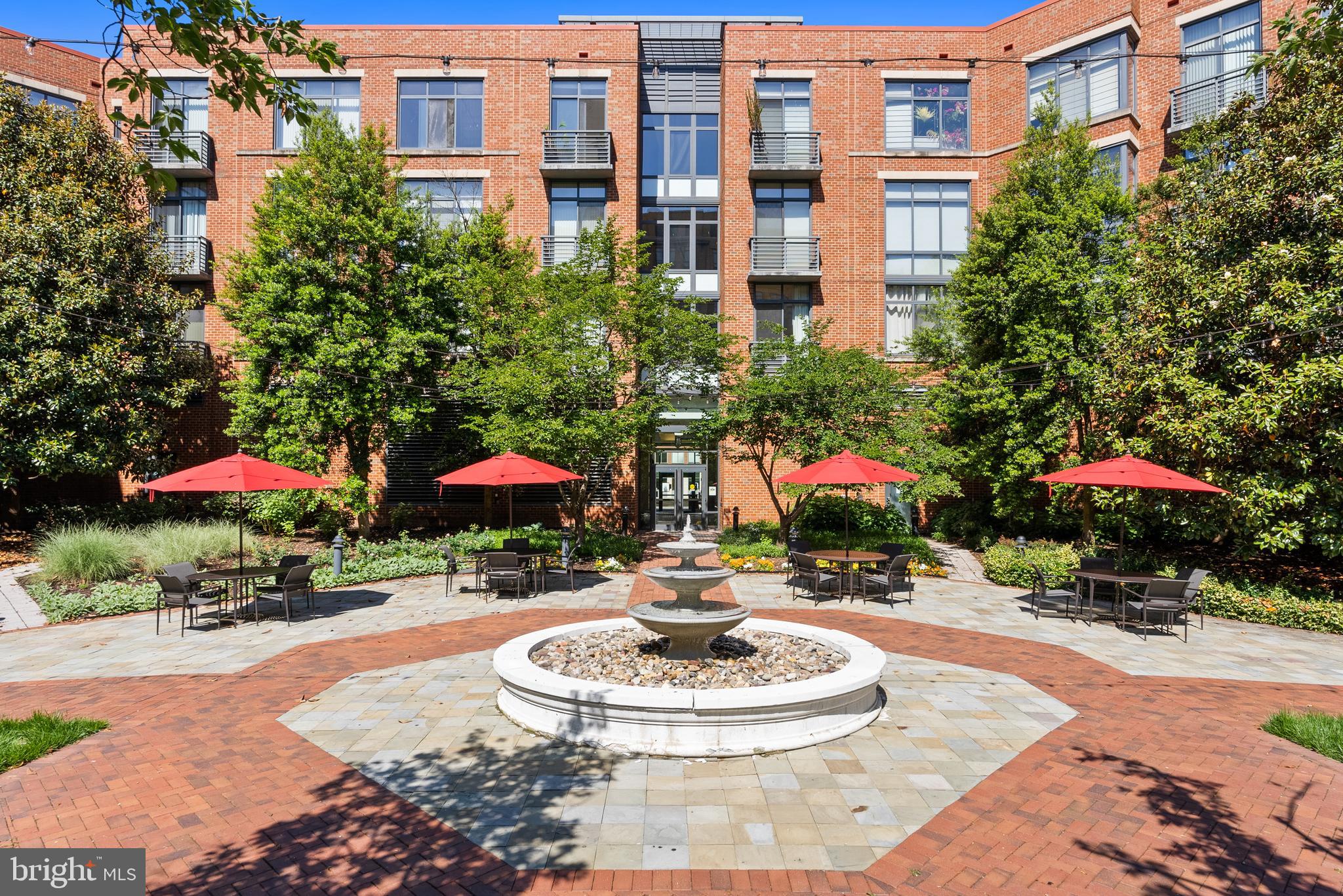 CONDOS AT CARLYLE SQUARE - Residential