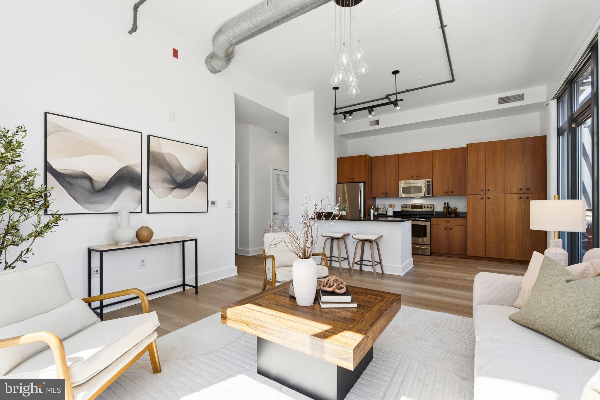 CONDOS AT CARLYLE SQUARE - Residential