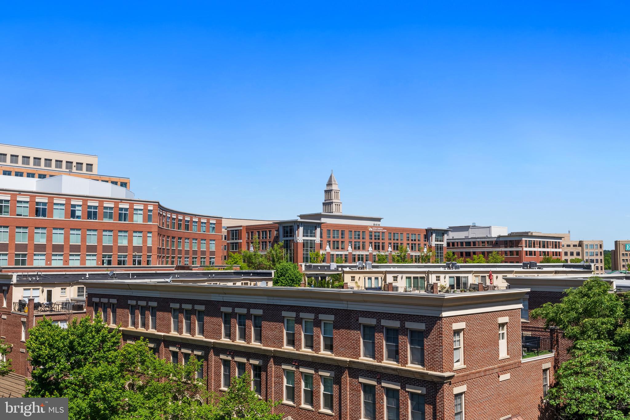 CONDOS AT CARLYLE SQUARE - Residential