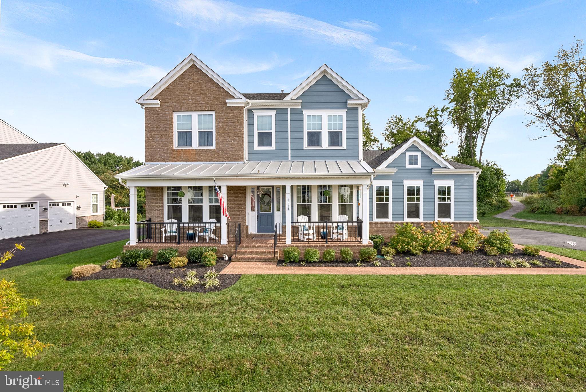 MEADOWBROOK - Residential