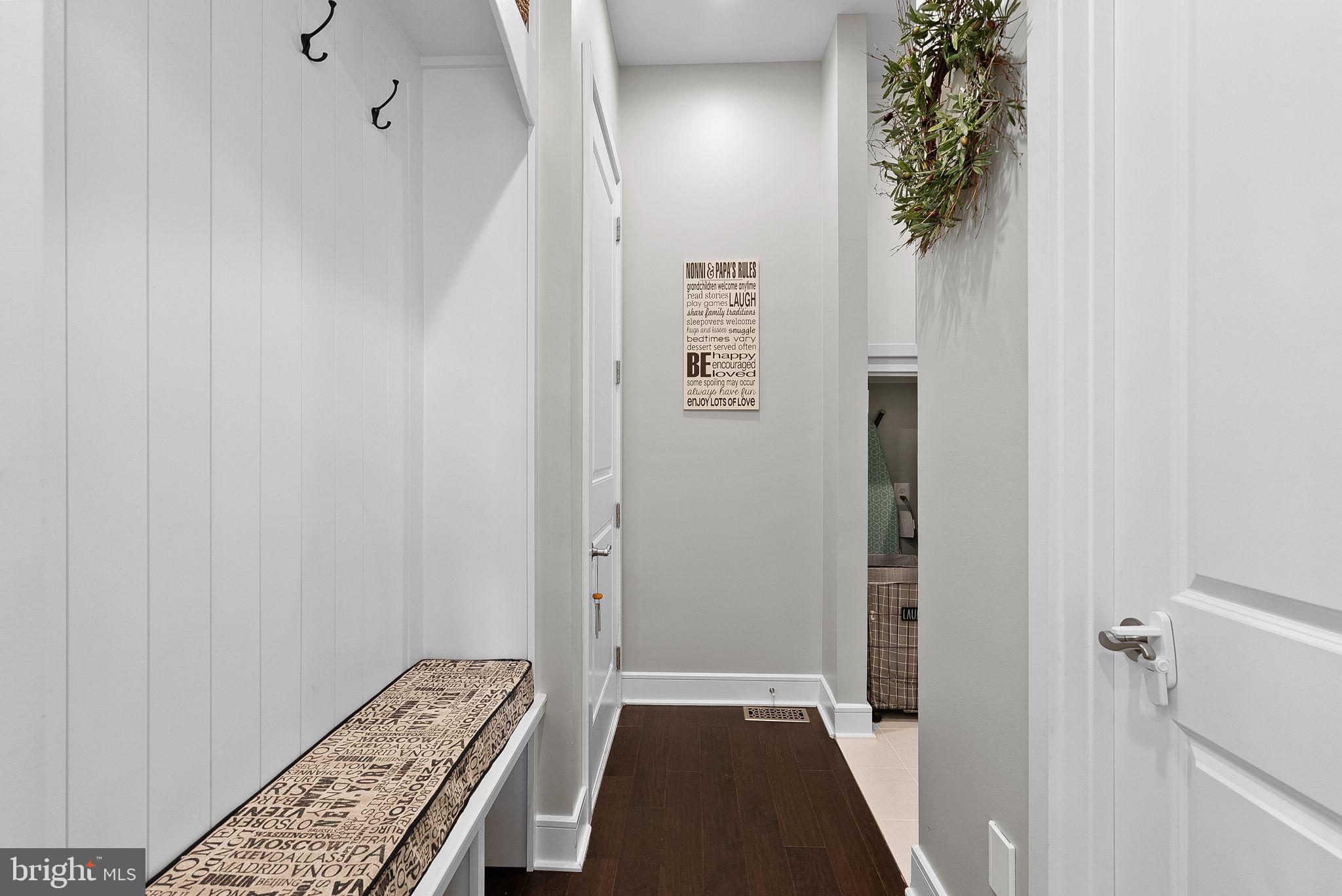 MEADOWBROOK - Residential