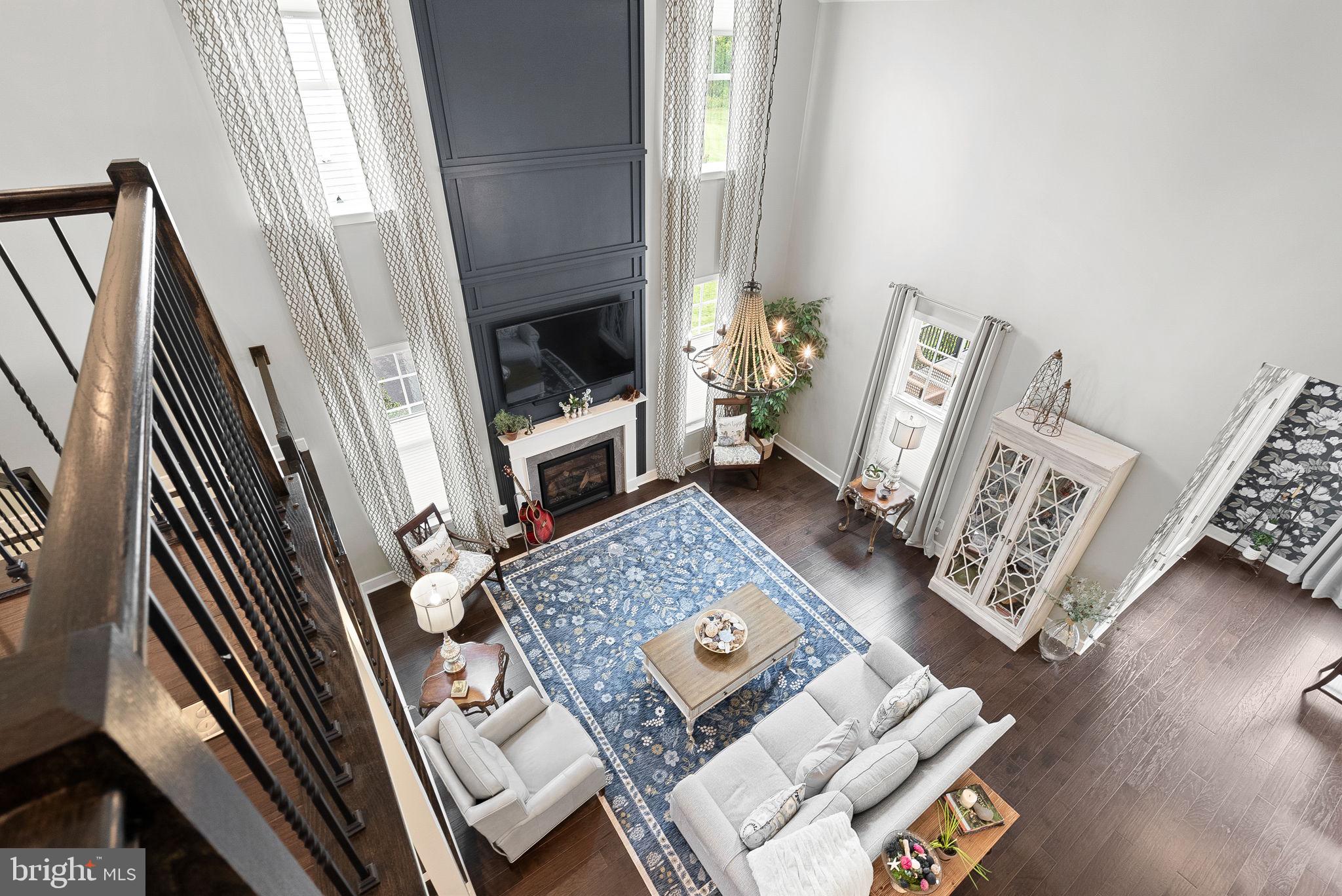 MEADOWBROOK - Residential