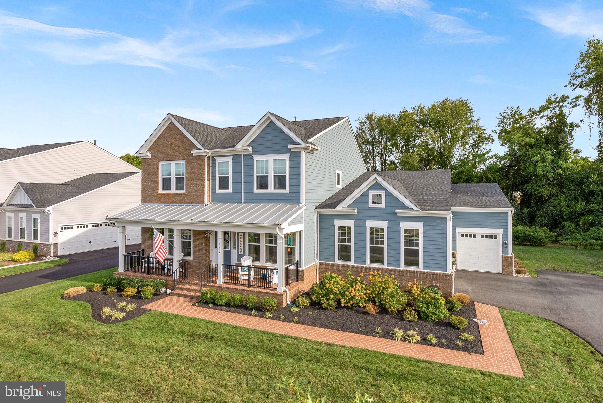 MEADOWBROOK - Residential