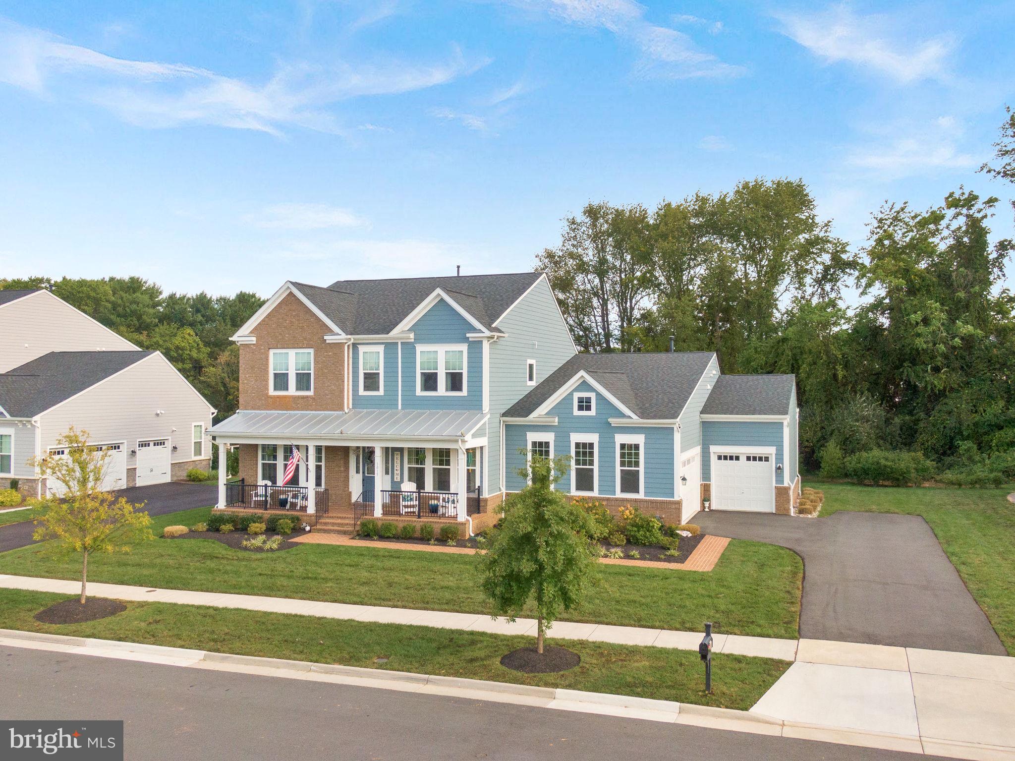 MEADOWBROOK - Residential