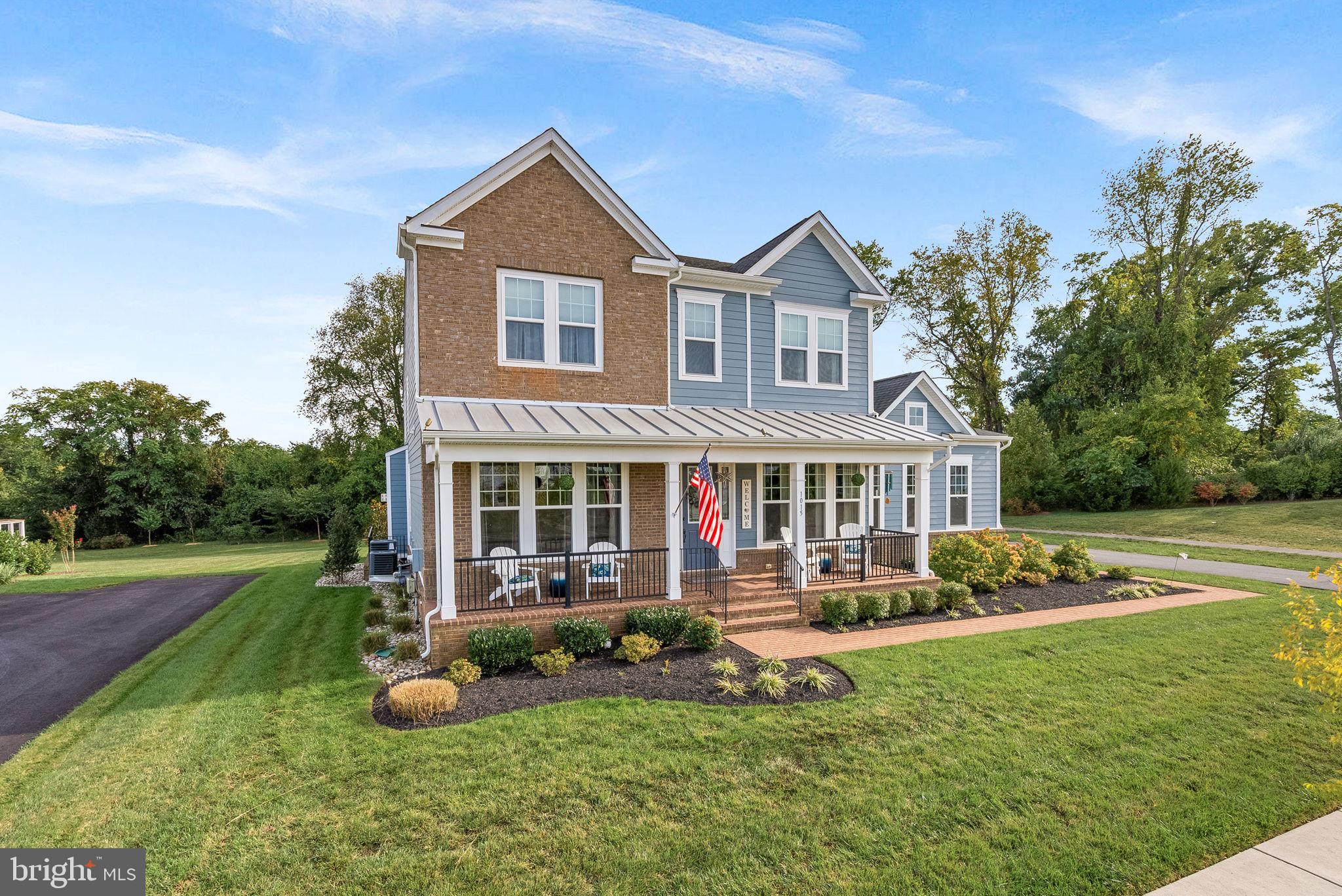 MEADOWBROOK - Residential