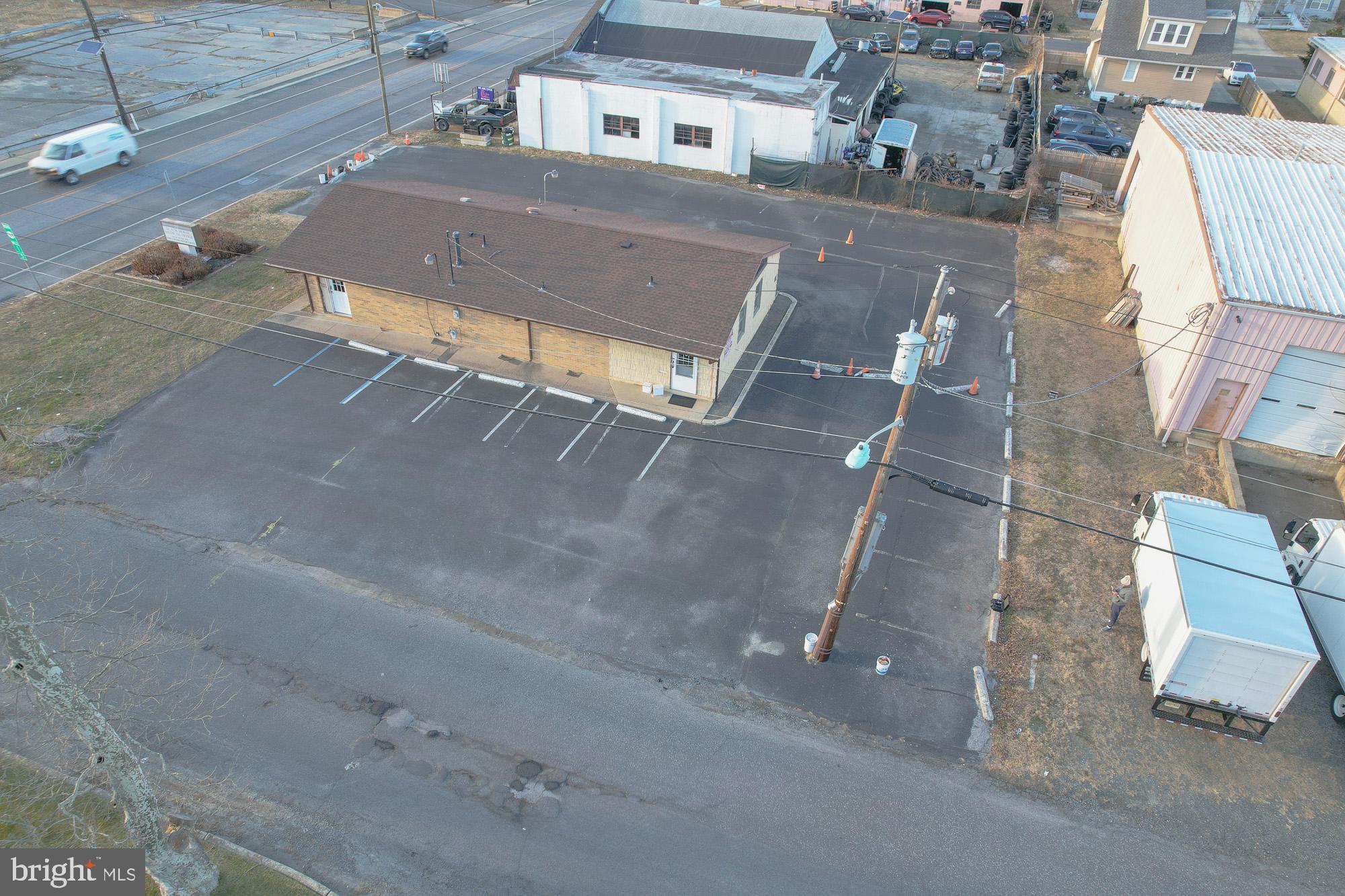 717 S BLACK HORSE PIKE